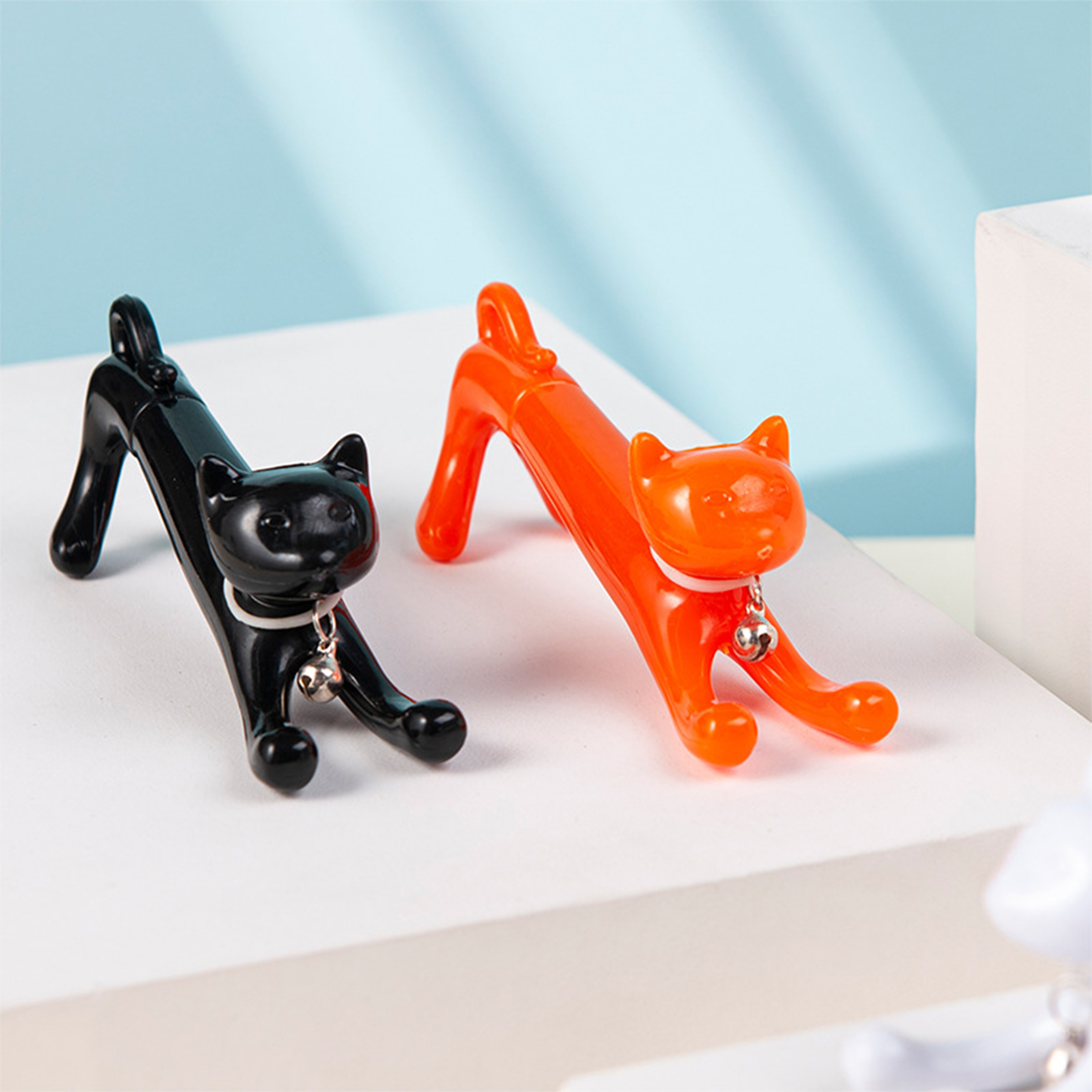 Cat-Shaped Ballpoint Pen - Fun & Functional Writing Tool 5