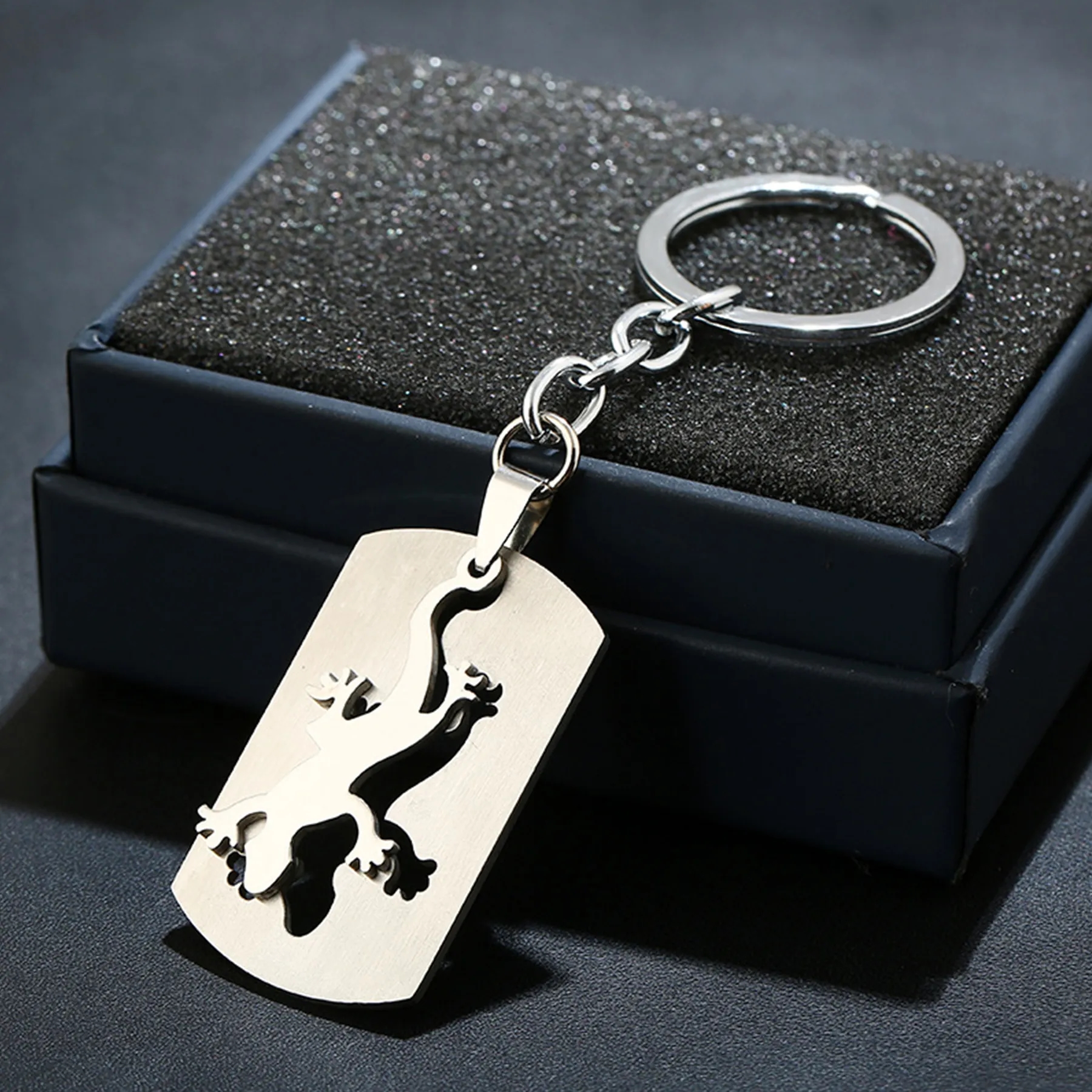 Stainless Steel Gecko Bicycle Keychain 8