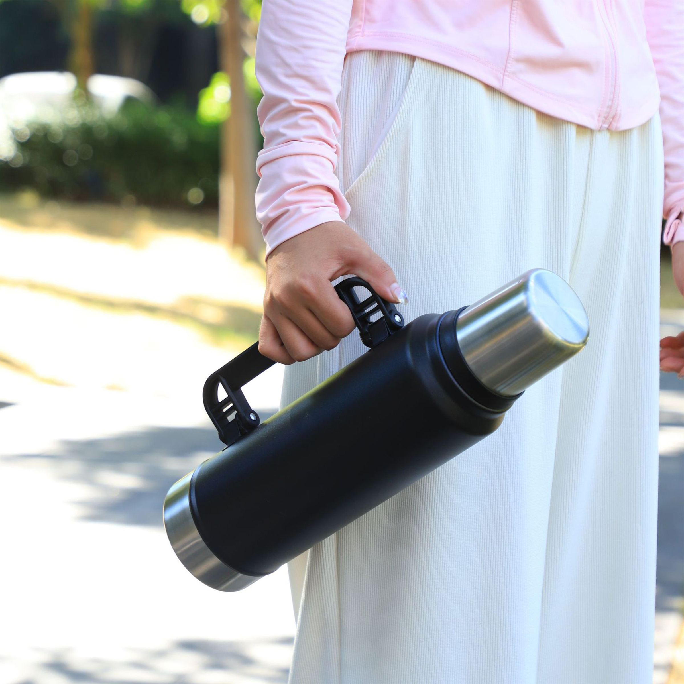 44OZ Stainless Steel Insulated Water Bottle 9