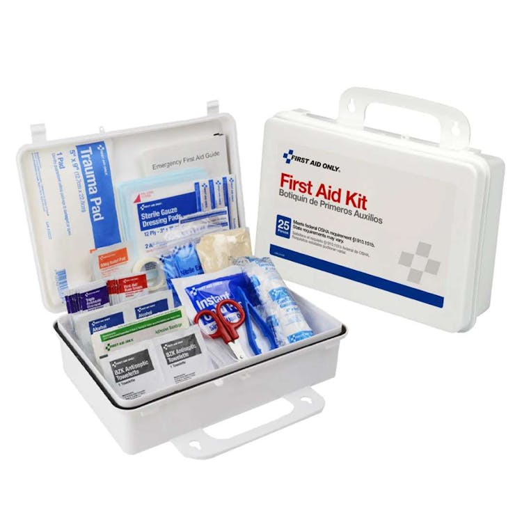 First Aid Kit 25 Person - 95 Piece 3
