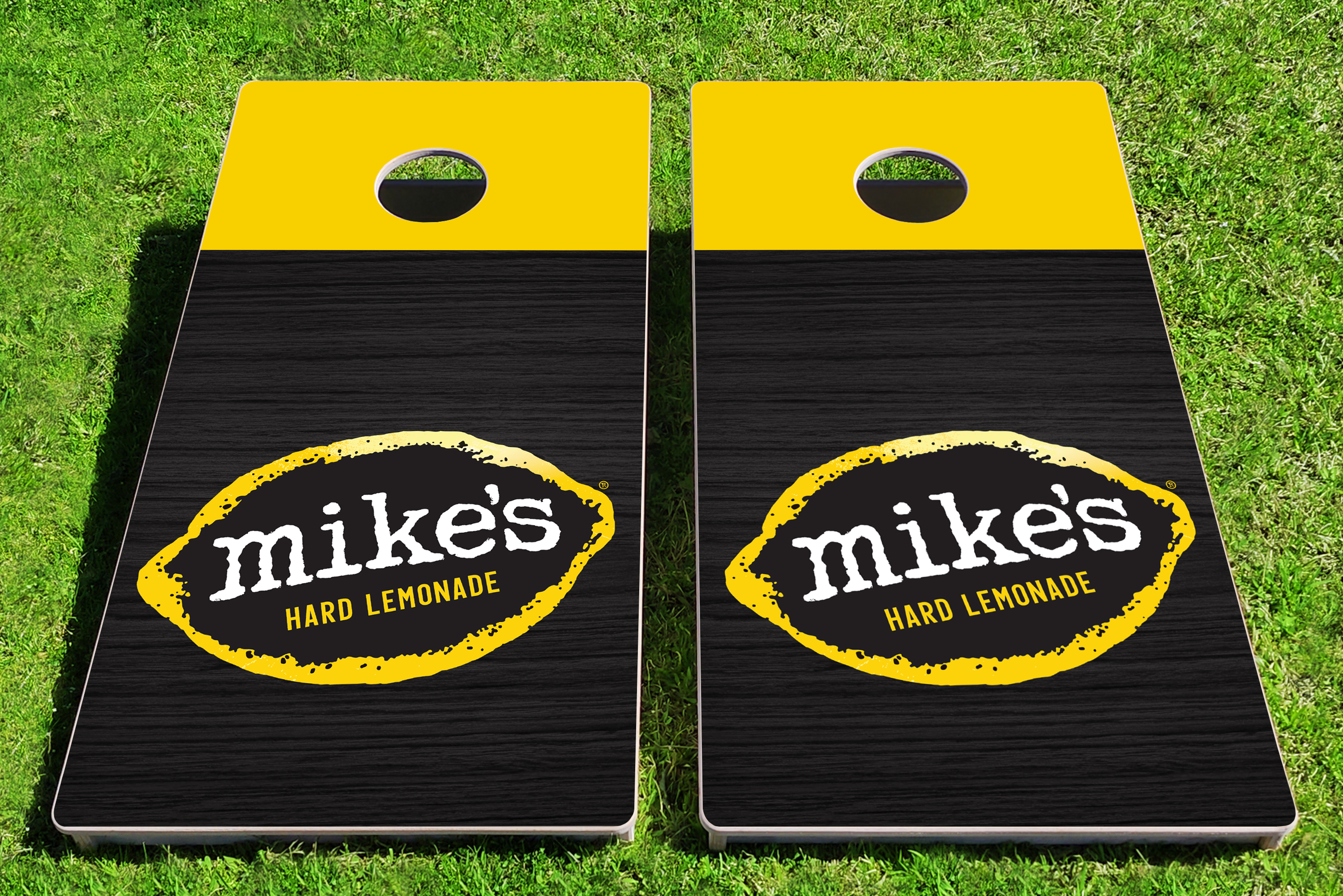 Pro Style 2'x 4' Cornhole Game 8