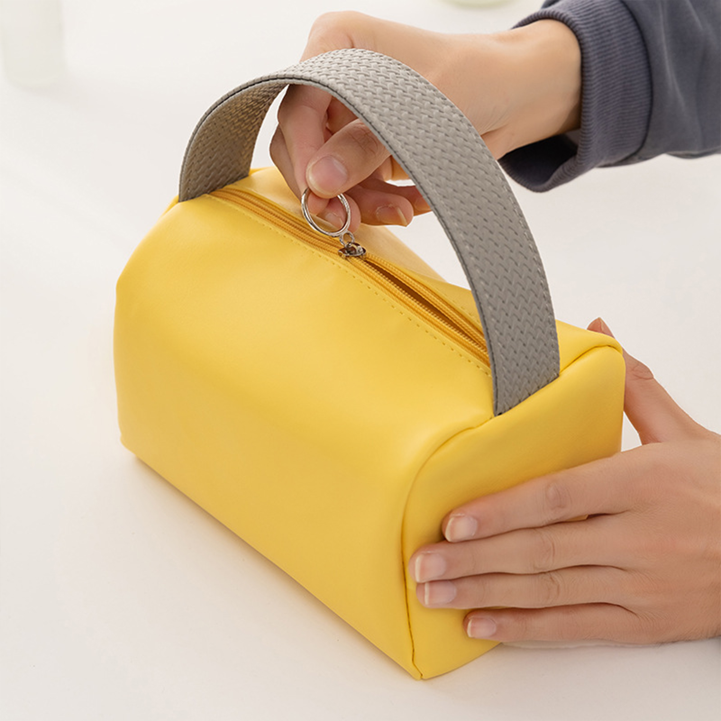 Pu Large Capacity Travel Makeup Bag 6