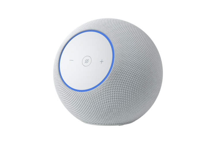 Amazon Echo Studio - Glacier White 1