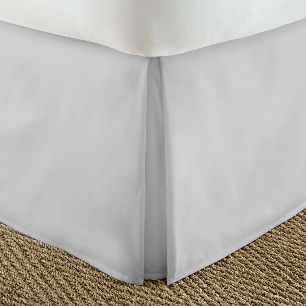 Premium Bed Skirts - Light Gray Queen Pleated 3