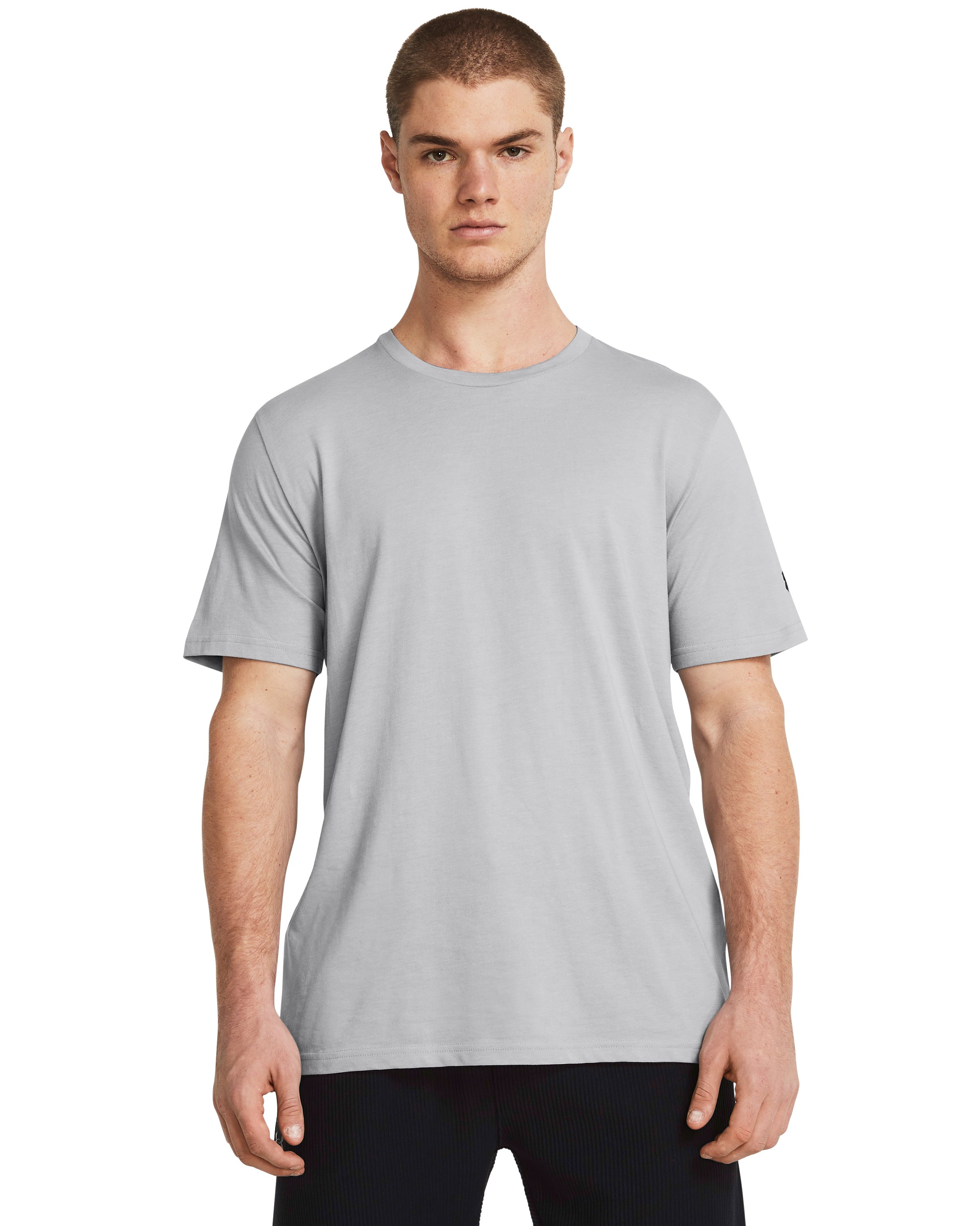 UA Athletics Men's Short Sleeve 32
