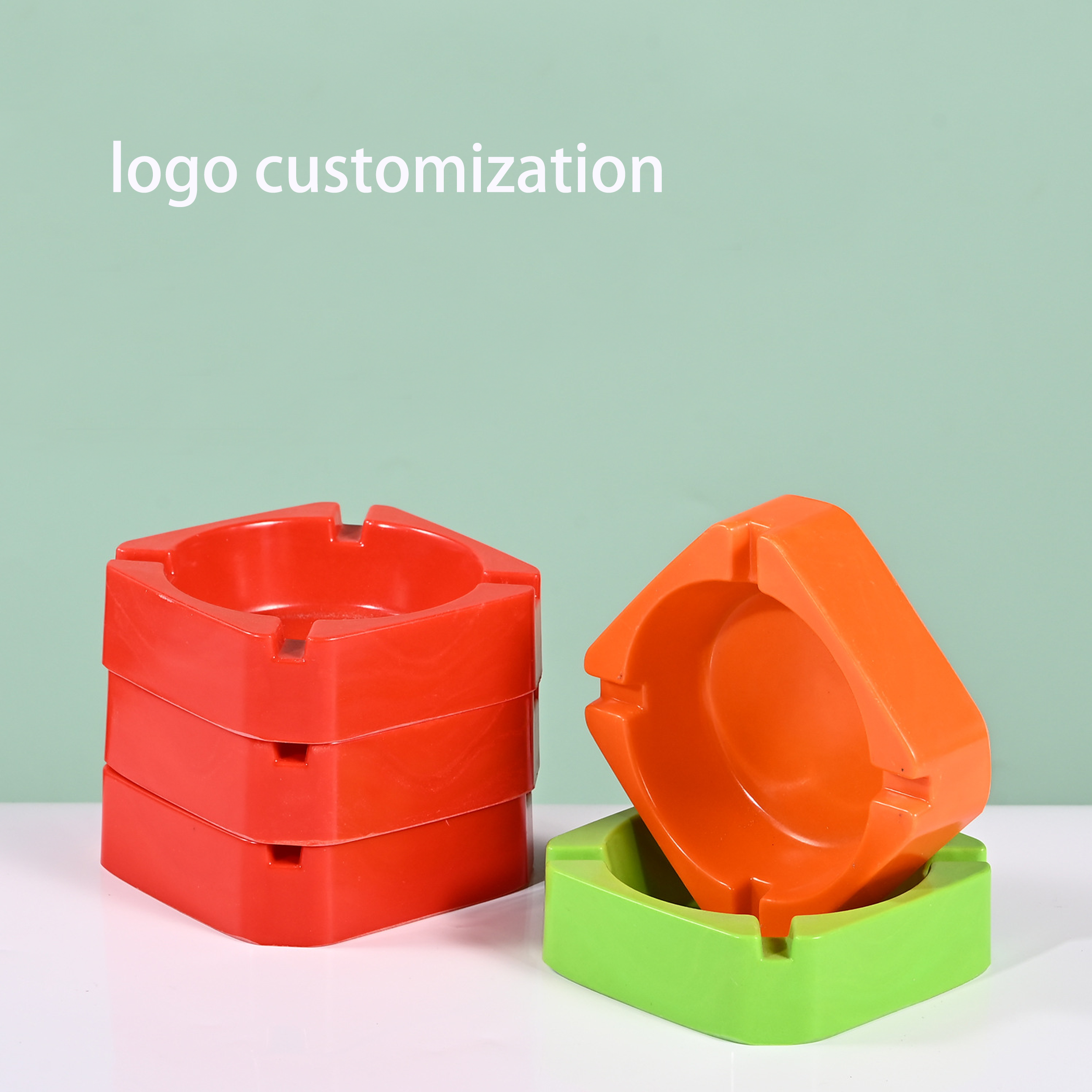 Plastic Ashtray 4