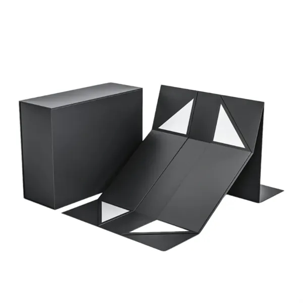 Gift Box with Magnetic Closure