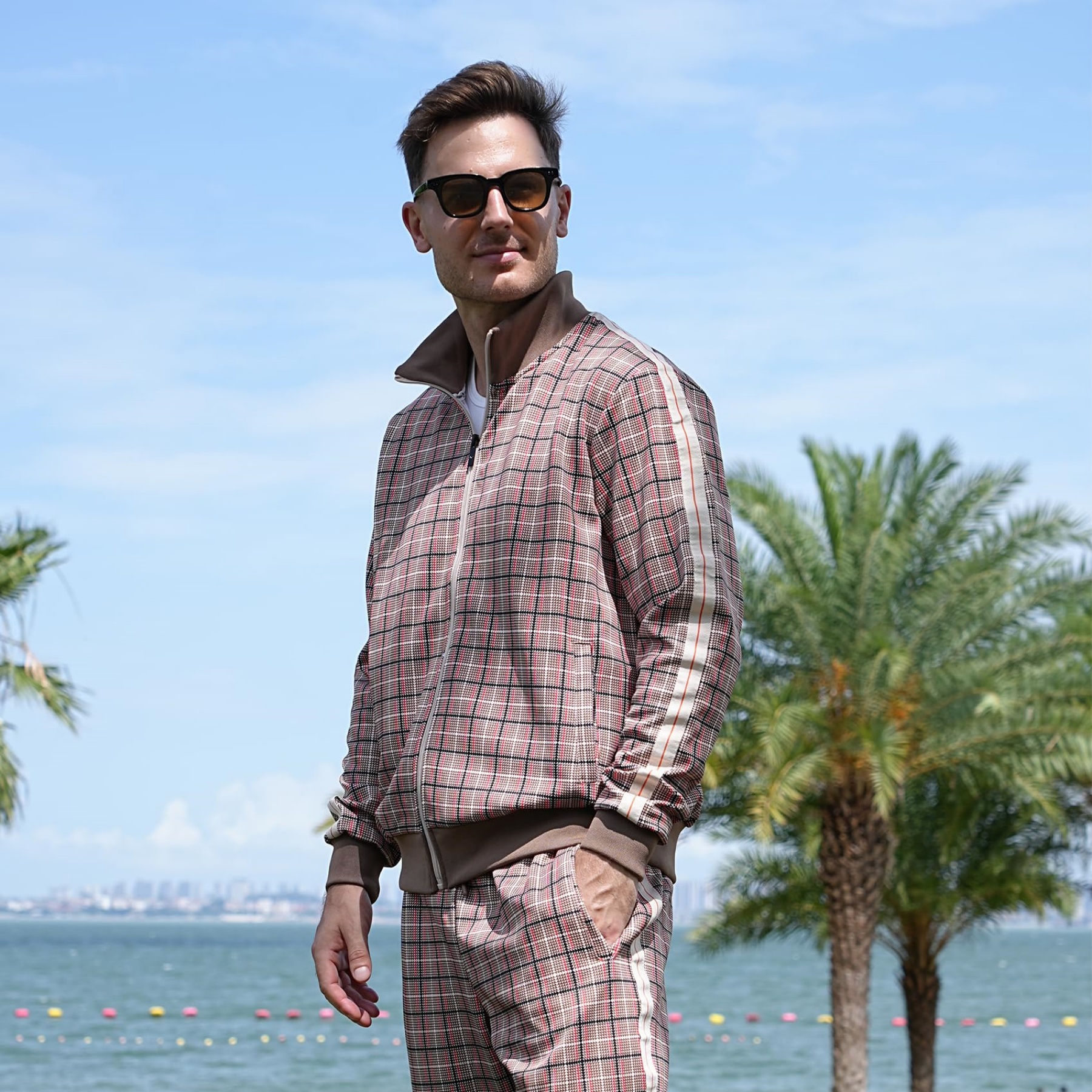 Mens Plaid Track Suits Anti Pilling Sports Wear Jacket Pants Custom 23