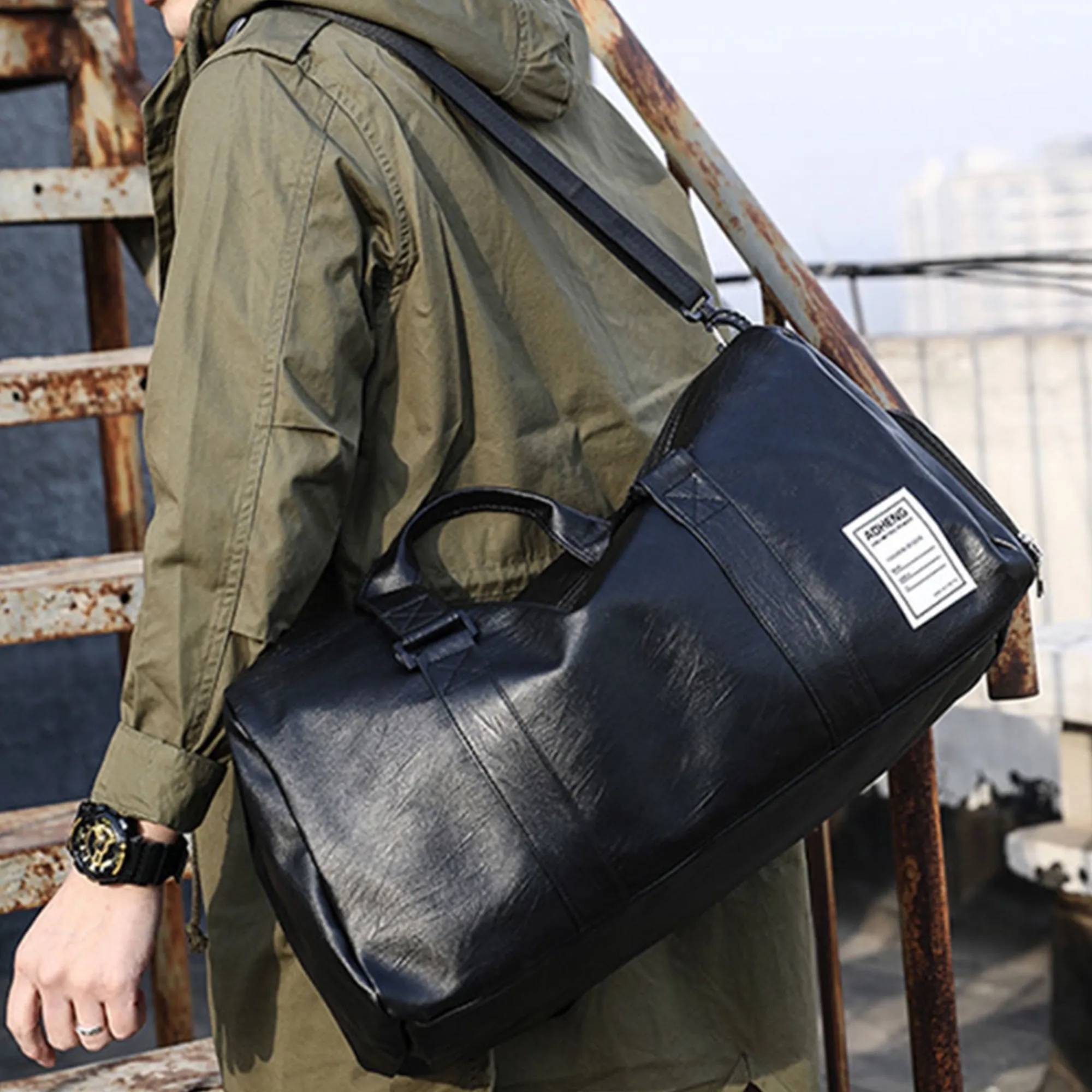 Oversized Eco-Friendly Pu Leather Waterproof Duffel Bag 16