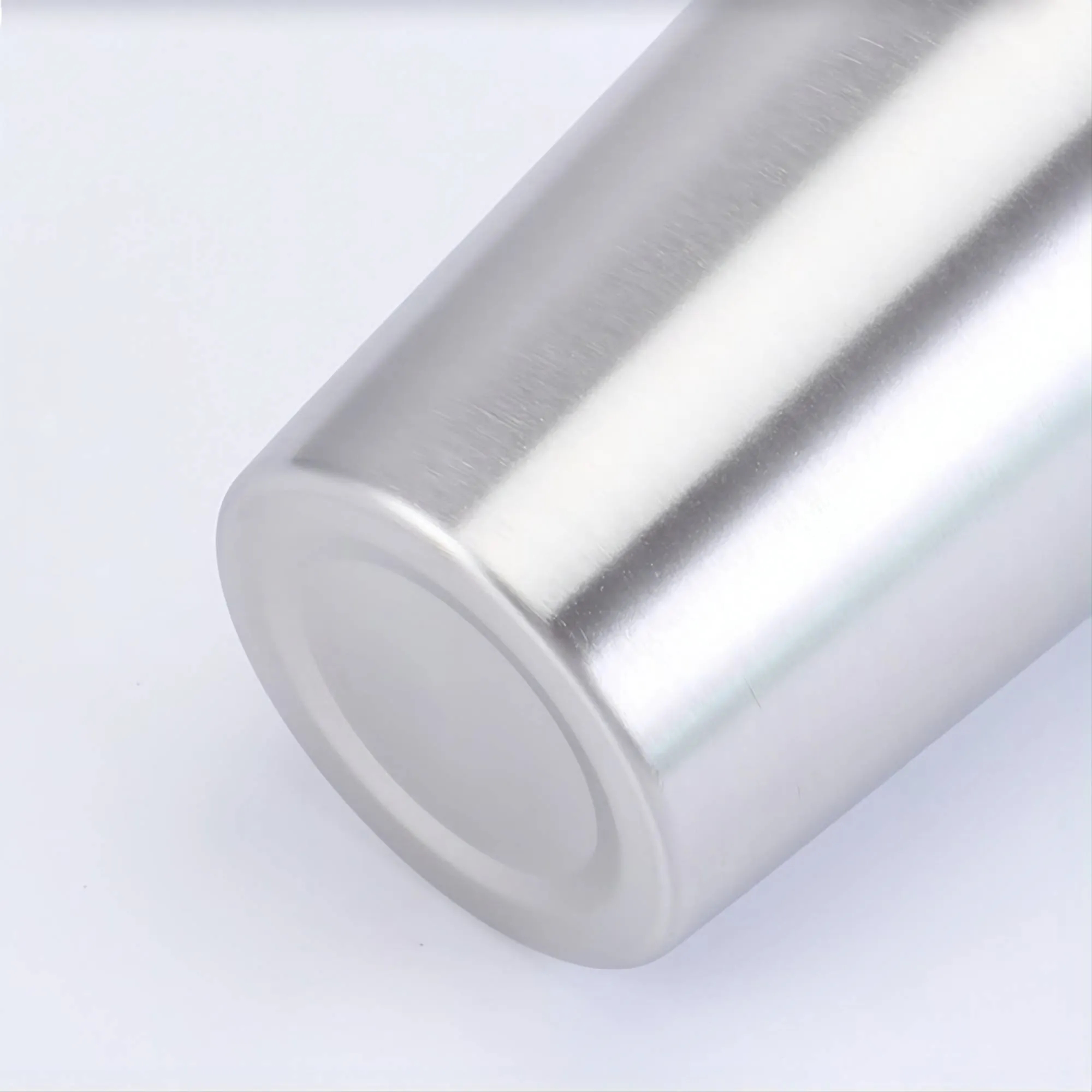 17 1/2 Ounce Stainless Pint Drinking Cup 11