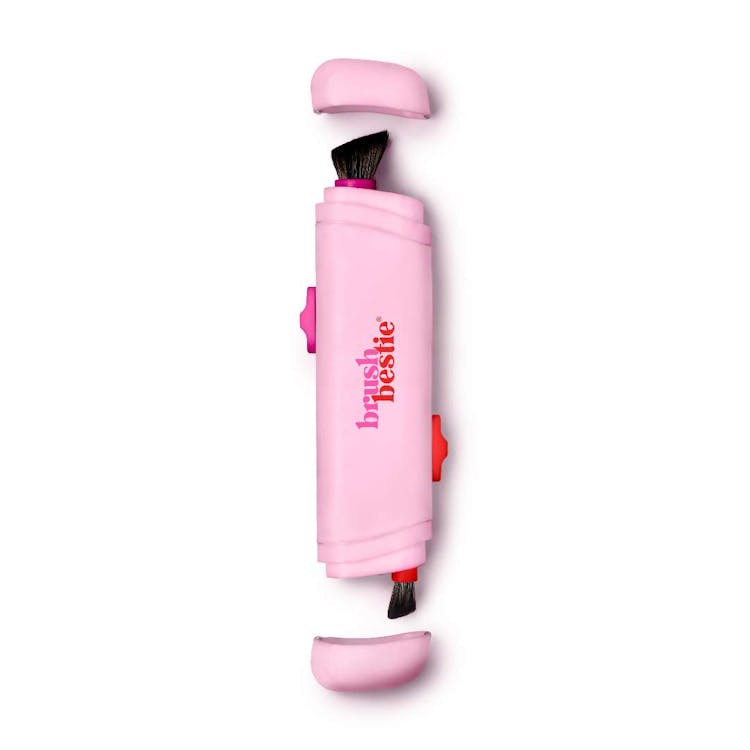 Brush Bestie 4-in-1 Retractable Makeup Brushes 3