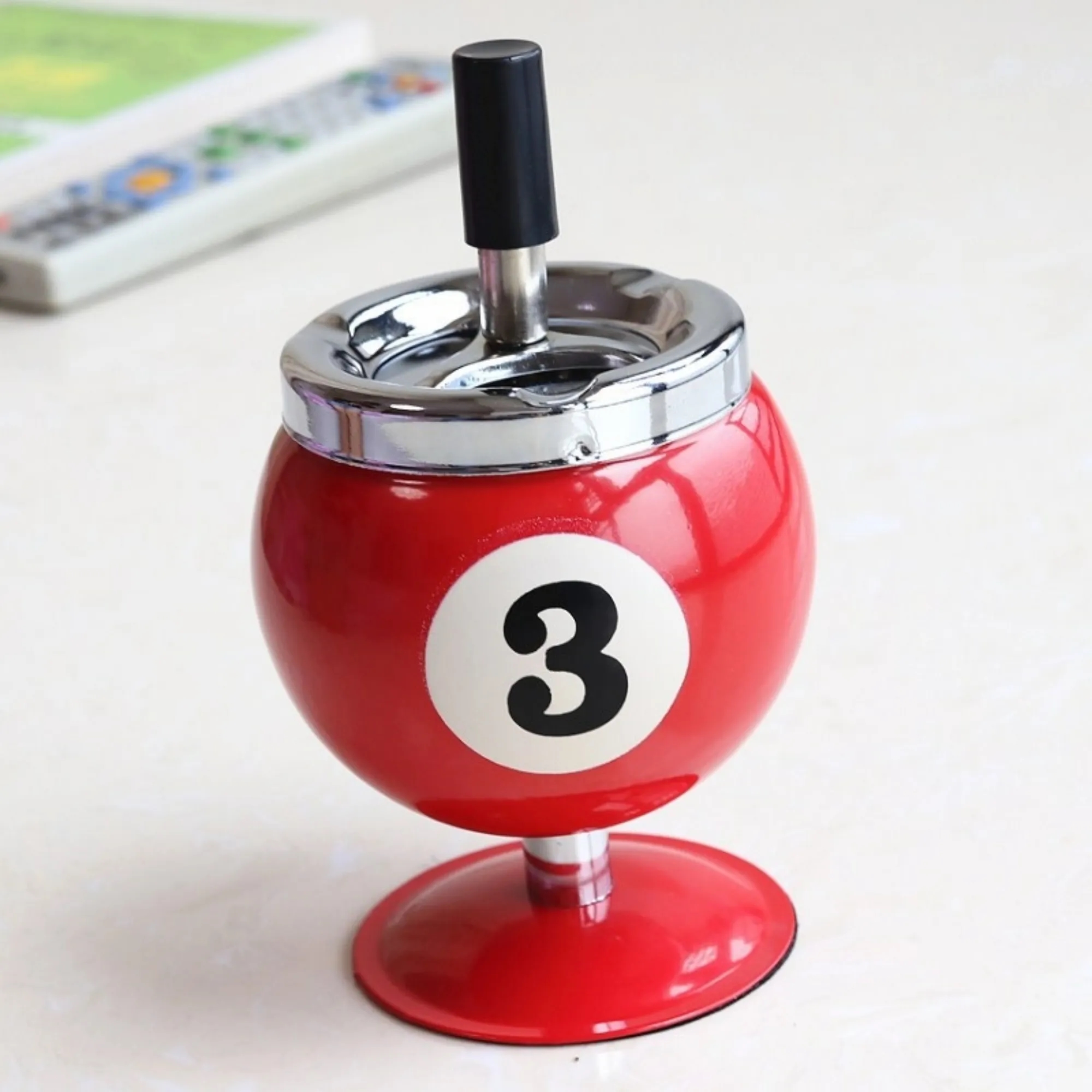 Rotating Windproof Desk Ashtray 16