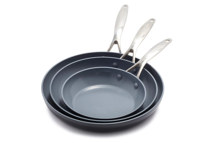 GreenPan Valencia Pro Ceramic Non Stick 8, 9.5, and 11-inch Frypan Set 4
