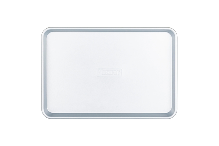 Viking 15-inch Aluminized Nonstick Baking Sheet 3