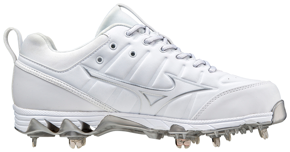 9-Spike Swift 7 Low Women's Metal Softball Cleat 77