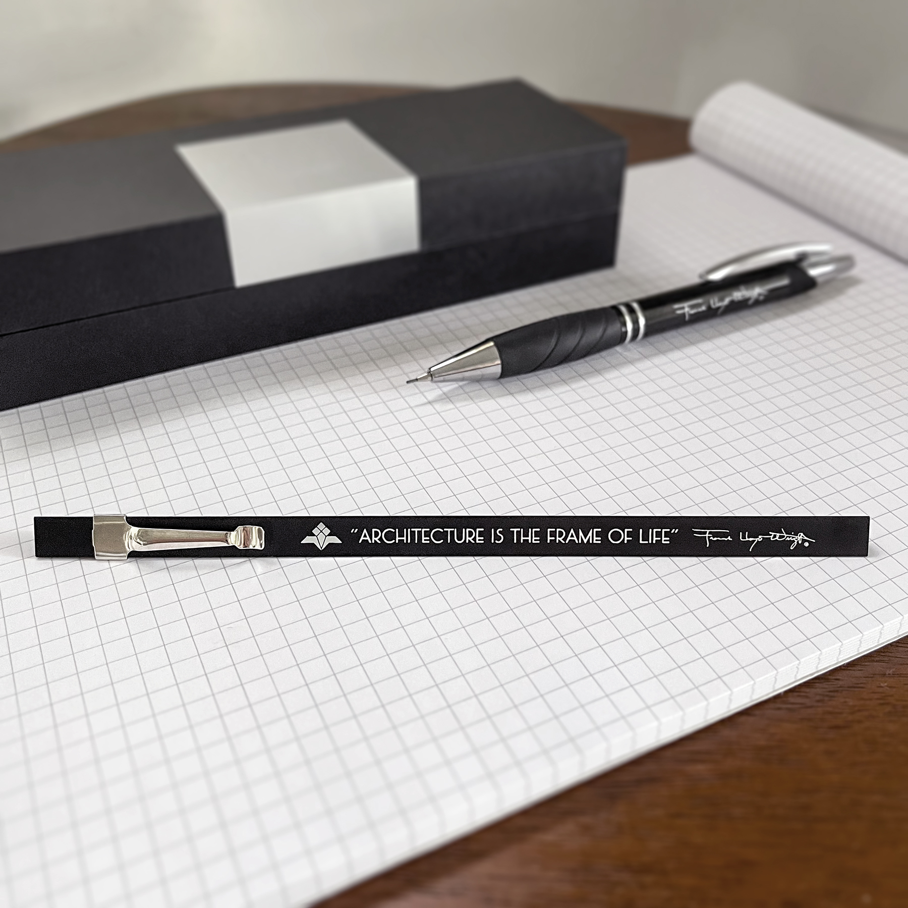 Executive GIFT SET w/ Engineer Pocket Scale and durable ABS plastic 5-in-1 work pen 9