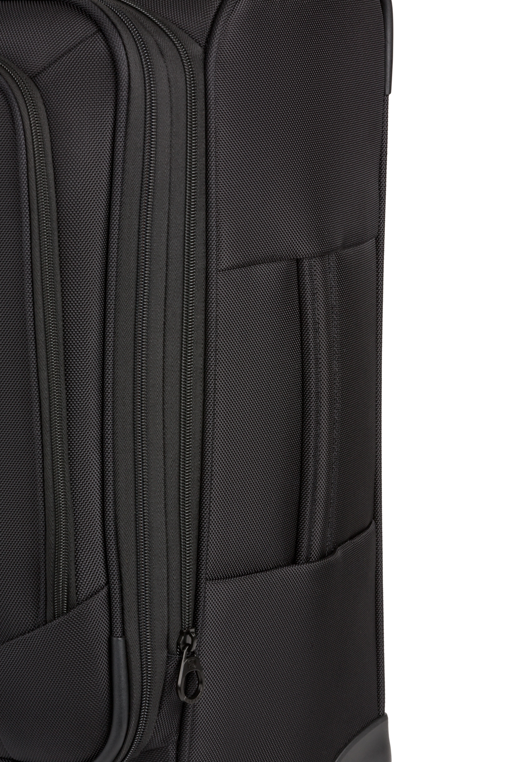 Wenger Diplomat Carry-On Spinner 13
