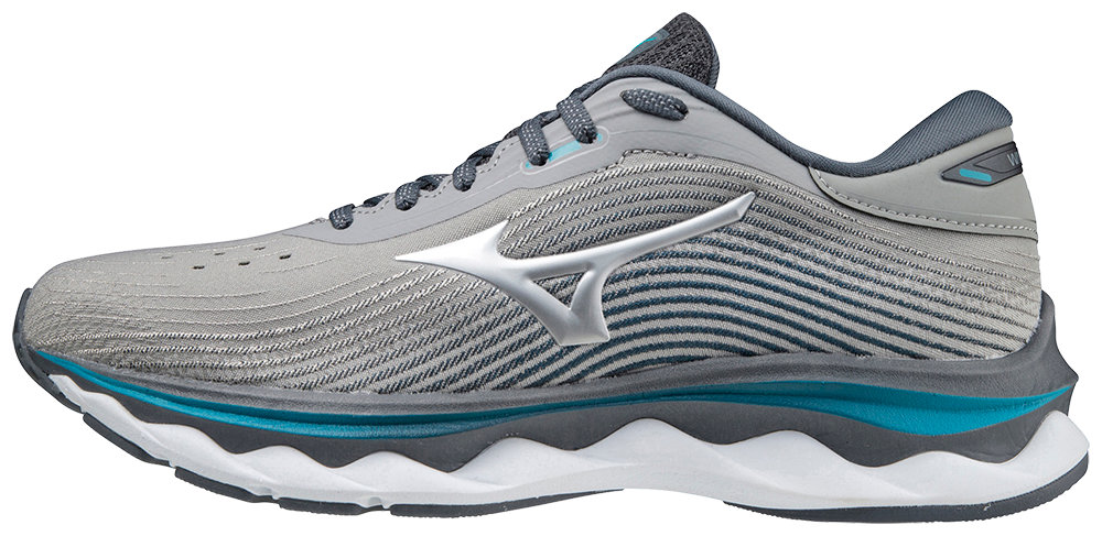 Womens Wave Sky 5 D Running Shoe 24