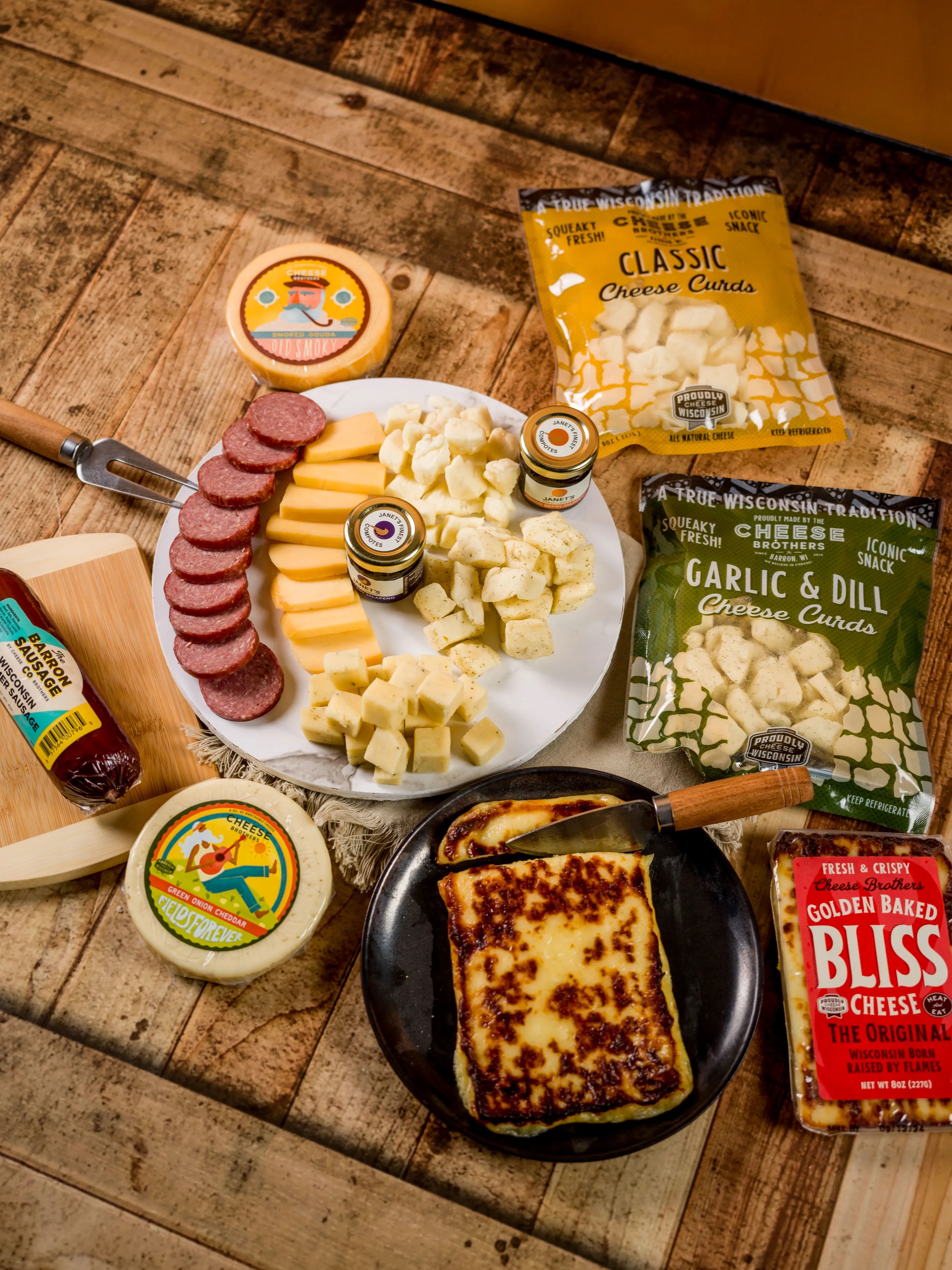 Cheese Bros. Taste of Wisconsin Gift Pack (Cheeses, Board +) 17