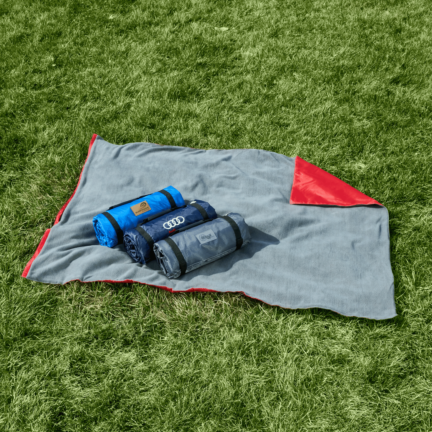 Tek Explorer Picnic Blanket 21