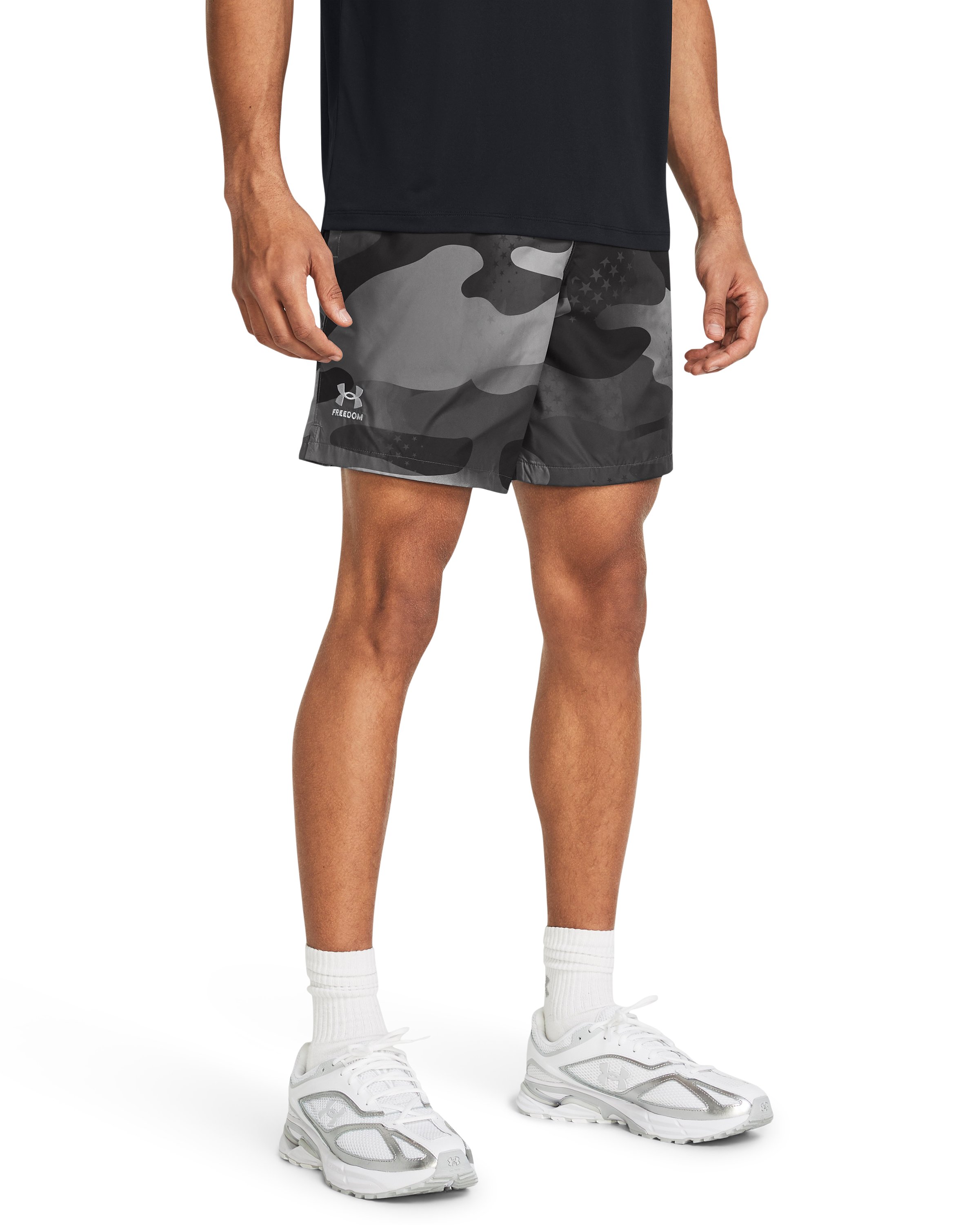 UA Freedom Men's 7 Volley Shorts 2
