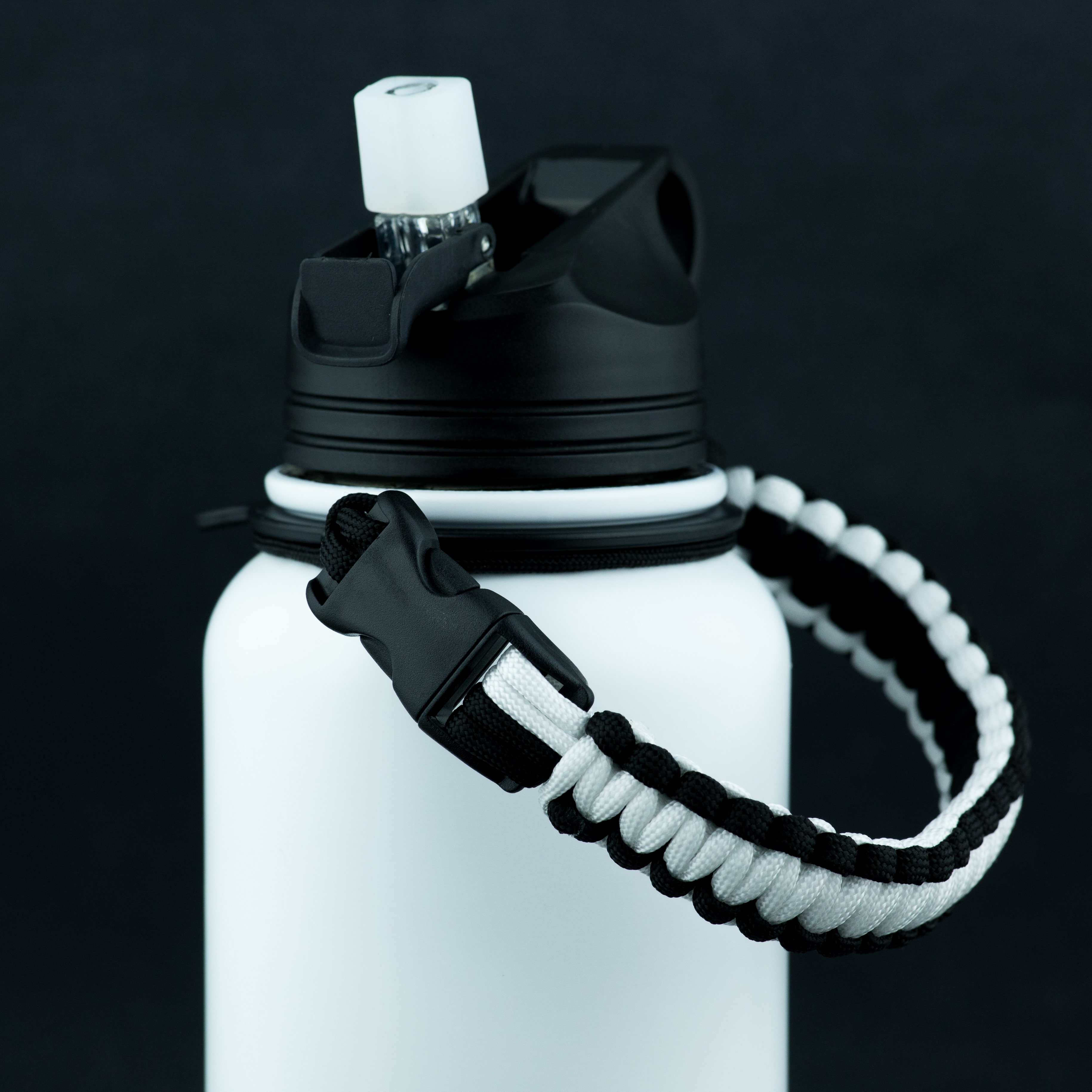 Summit 40oz Double Wall 18-8 Stainless Steel Vacuum Insulated Bottle 3