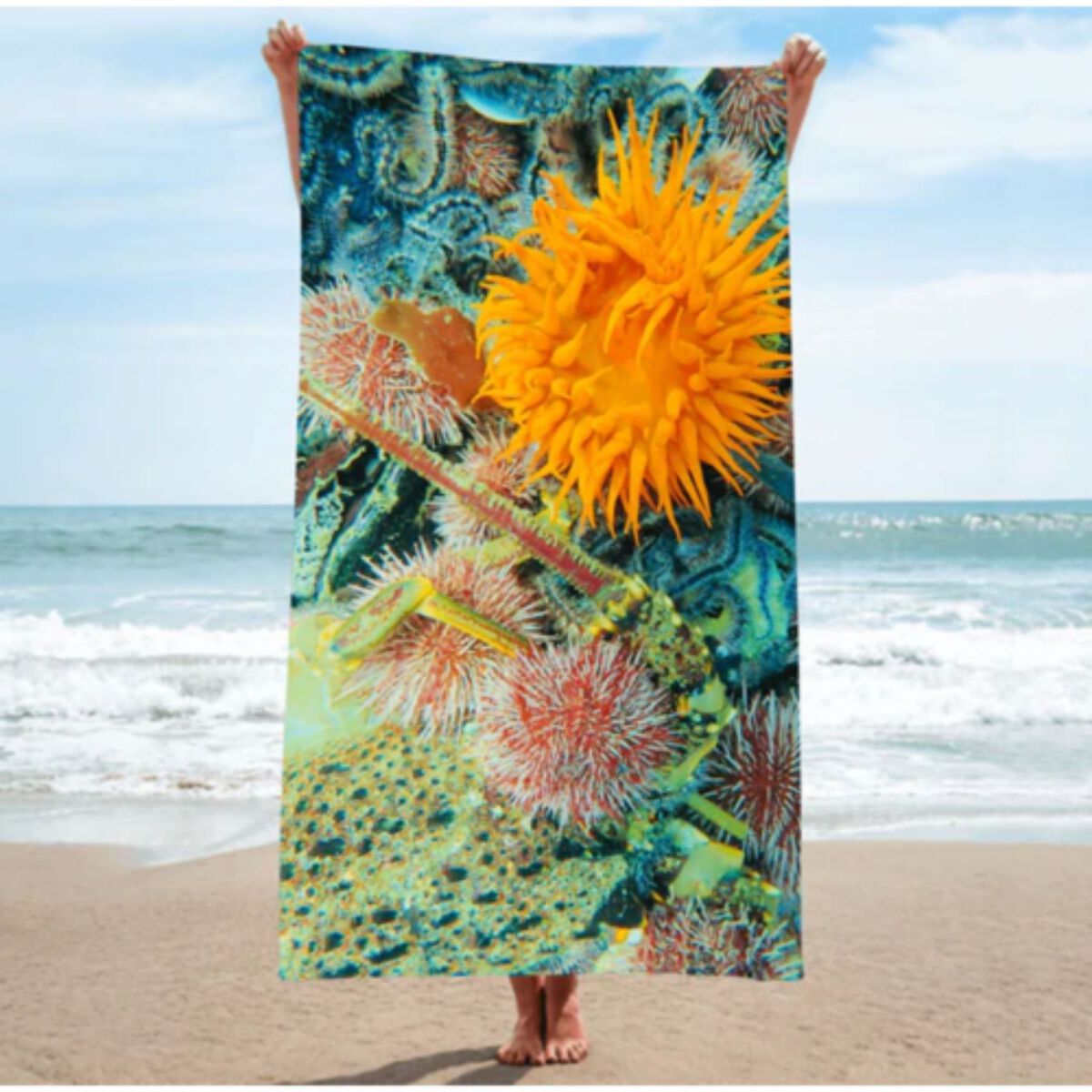 ACpromotionals 40" x 75" King size Sublimated Heavyweight Microfiber Beach Towel - Thumbnail 3