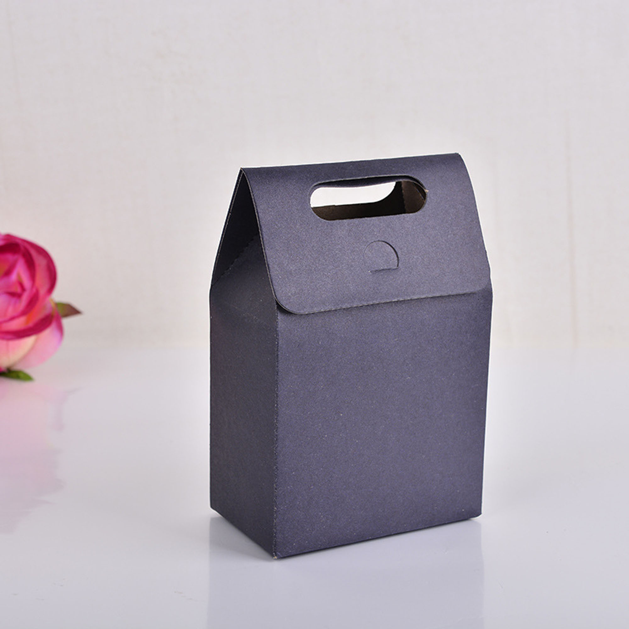 Classic Custom Flap Gift Bags ?C Sturdy & Stylish Packaging 5
