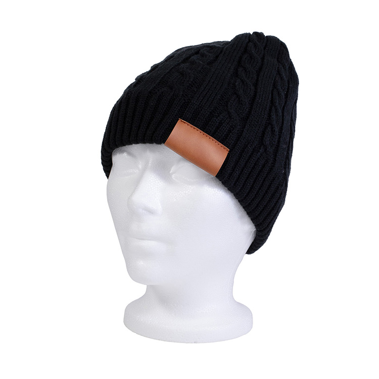 "THE COZY" Cable Knit Beanie With Fluffy Soft Lining 18