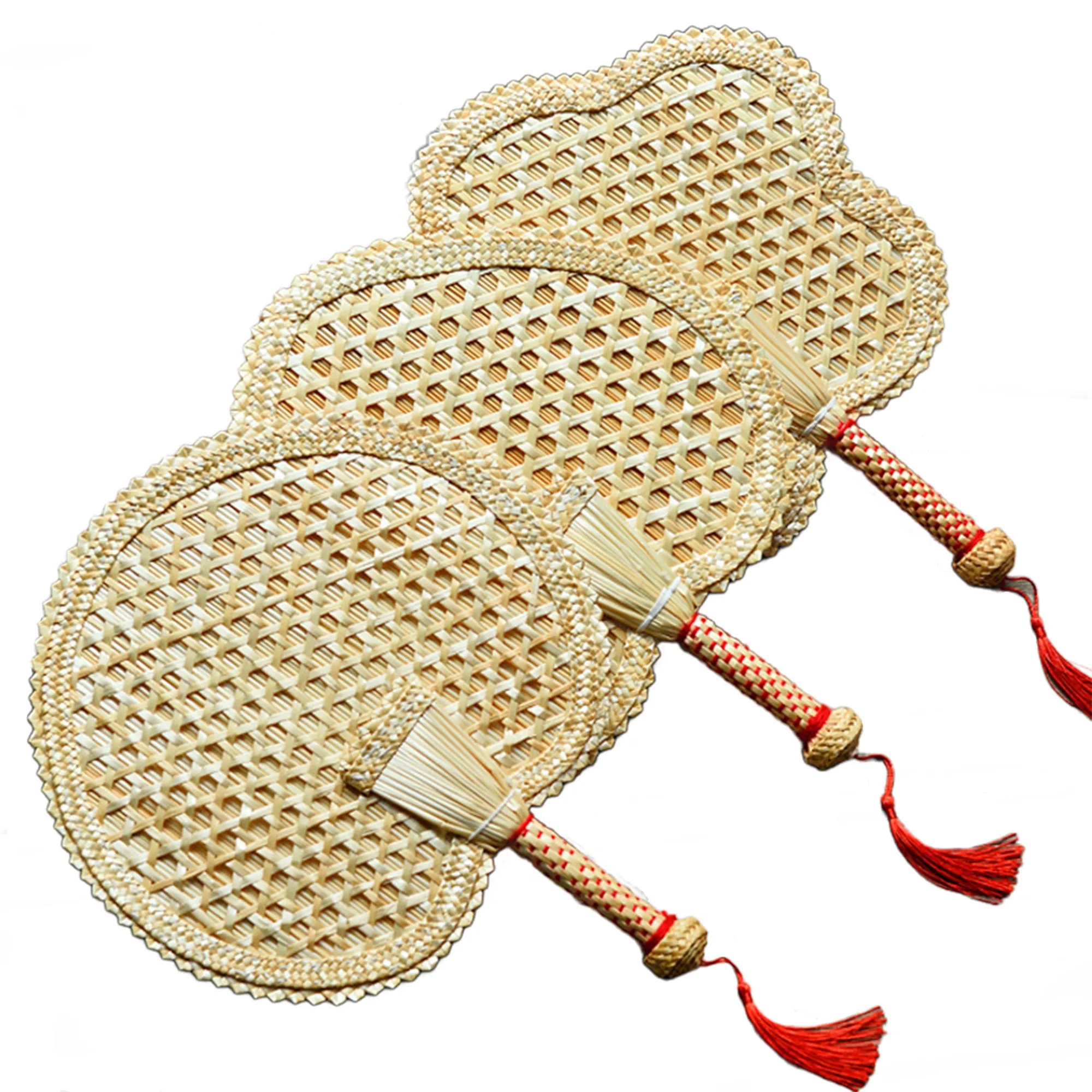 Handmade straw fan 3