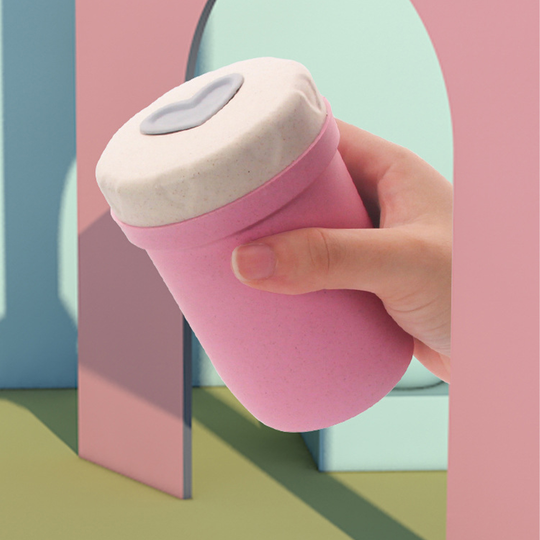 Plastic Portable Sports Water Cup 15