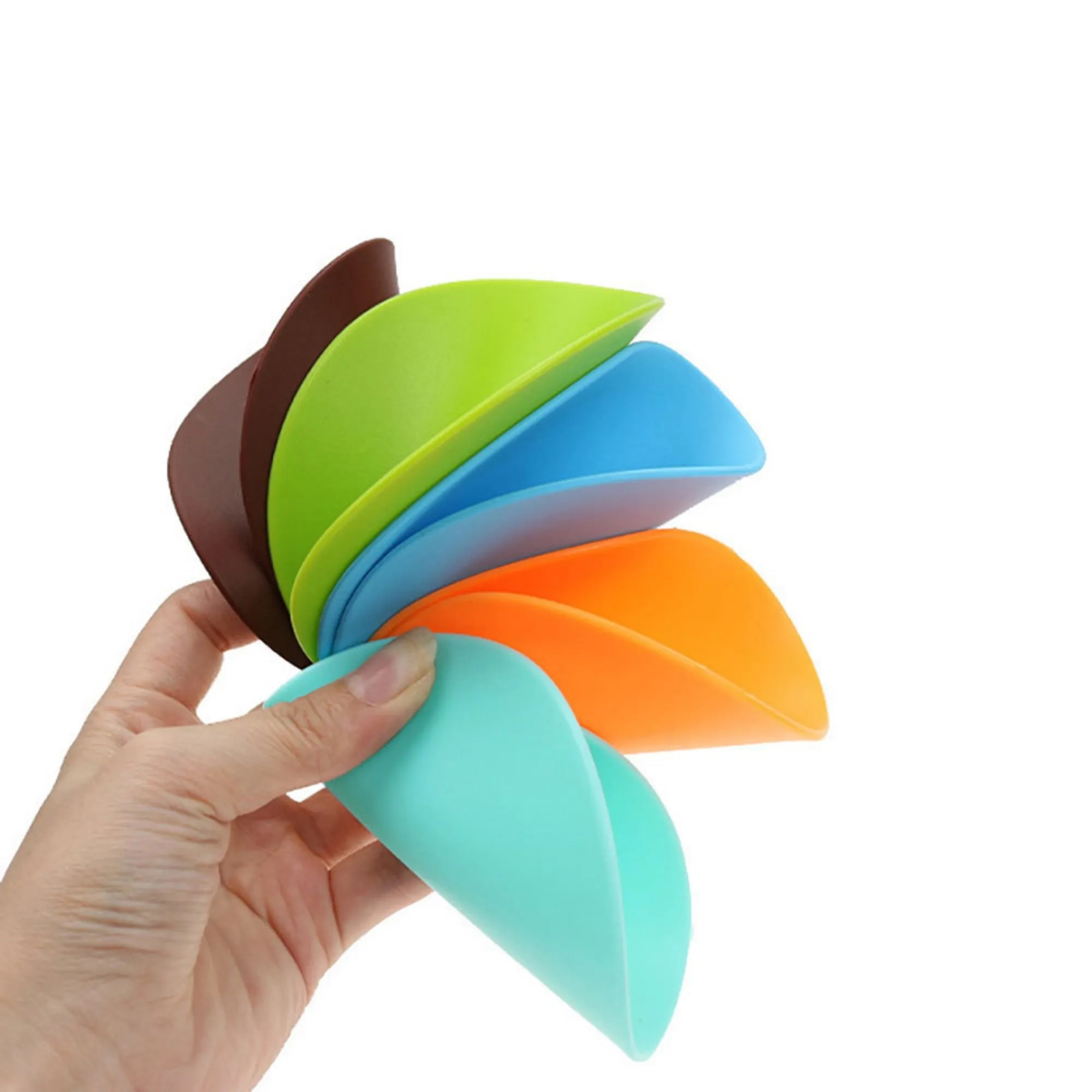 MOQ50 Soft PVC Round Silicone Coasters Non-Slip Cup 13