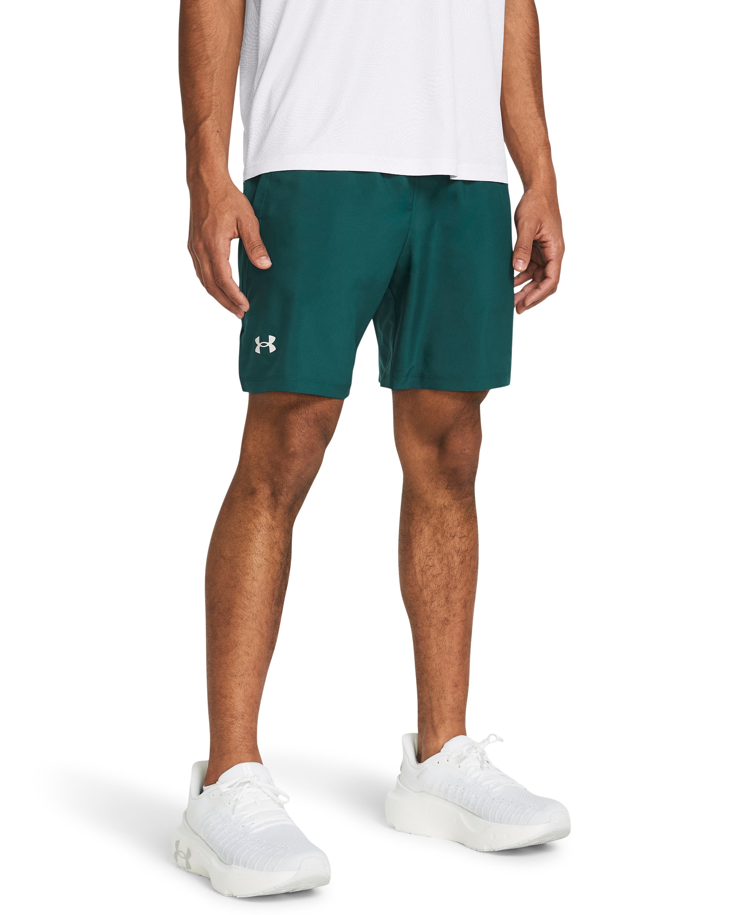 UA Launch Men's 7 Shorts 42