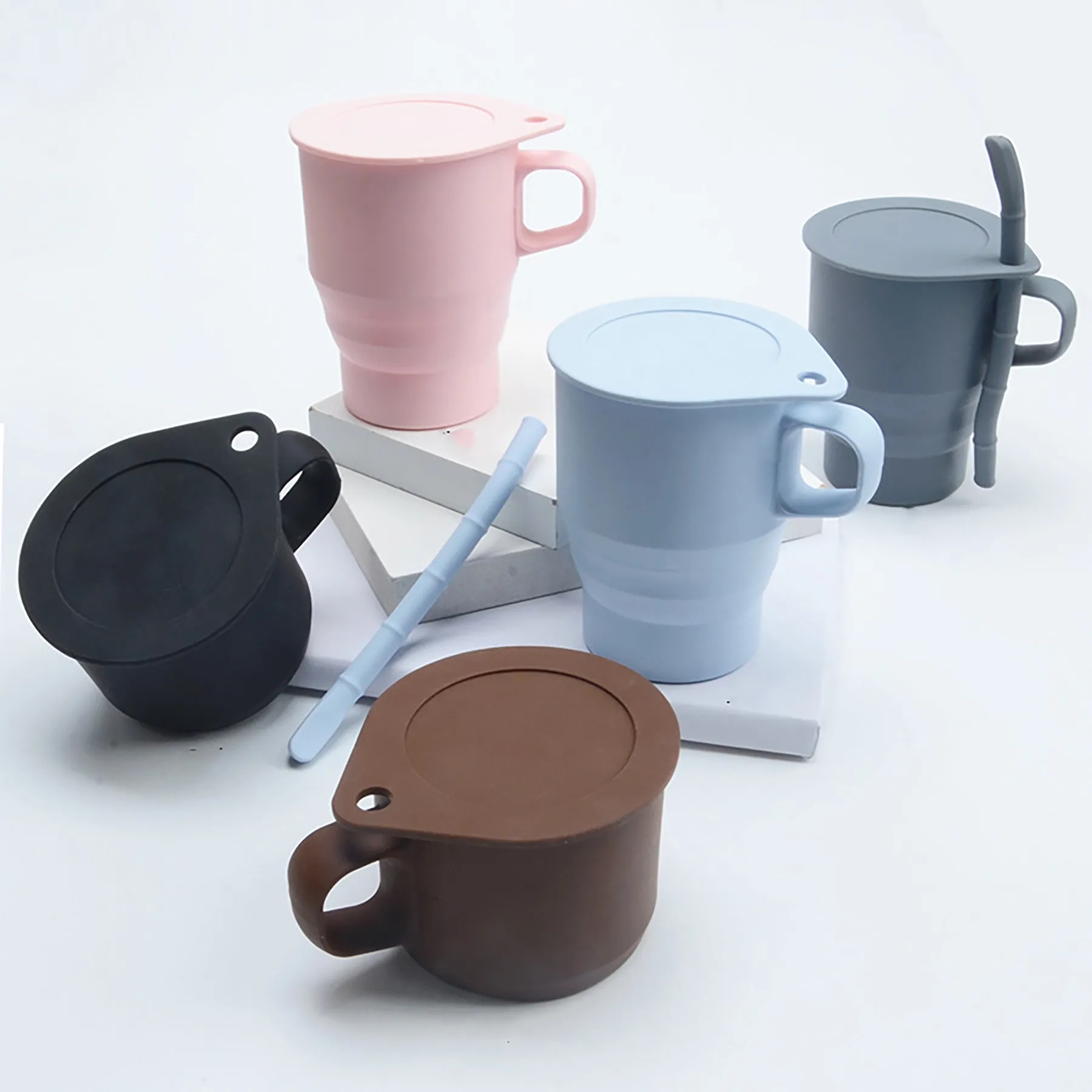 Polypropylene Silicone Folding Mug 15