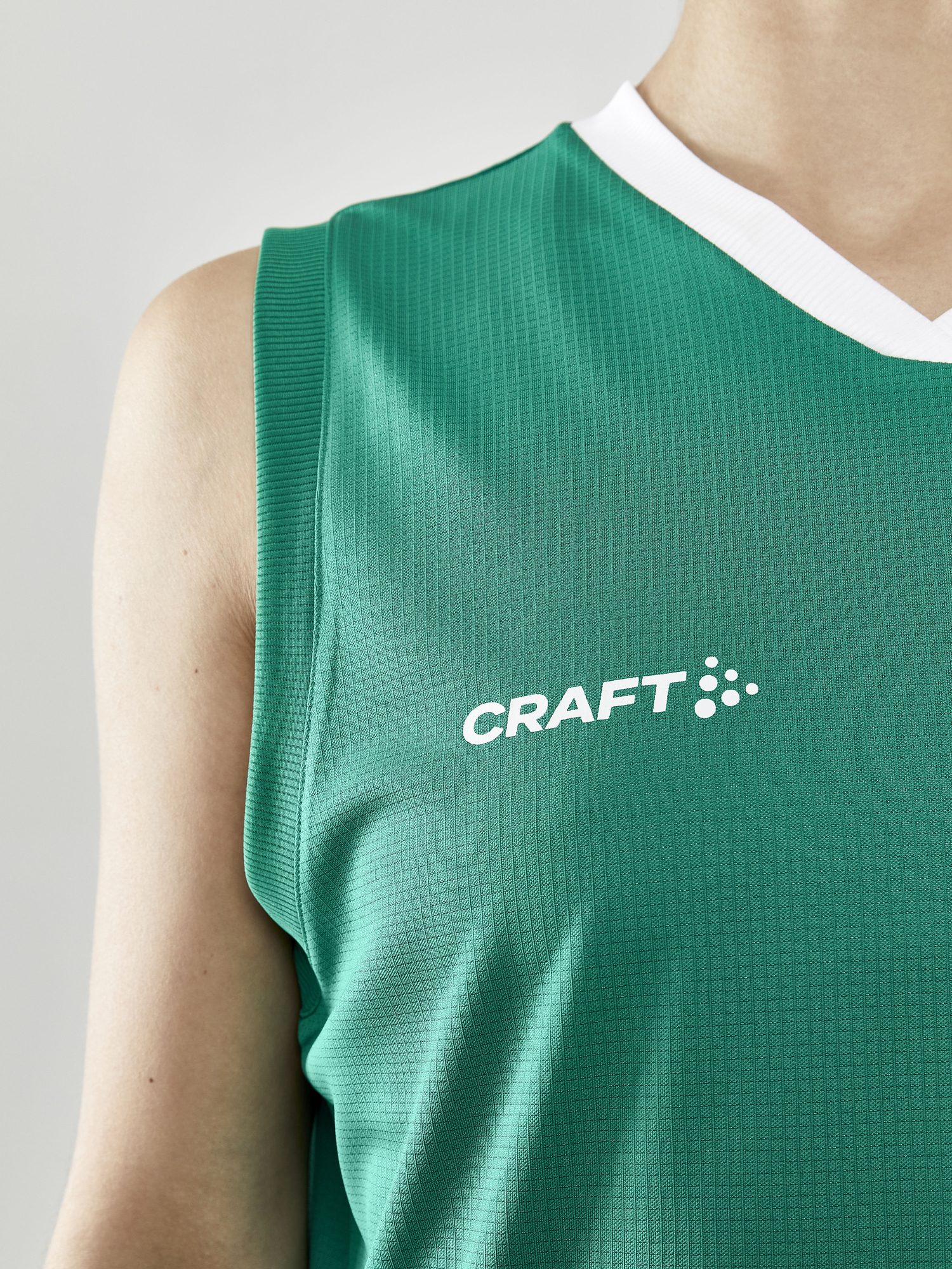 PROGRESS BASKET SINGLET W 81