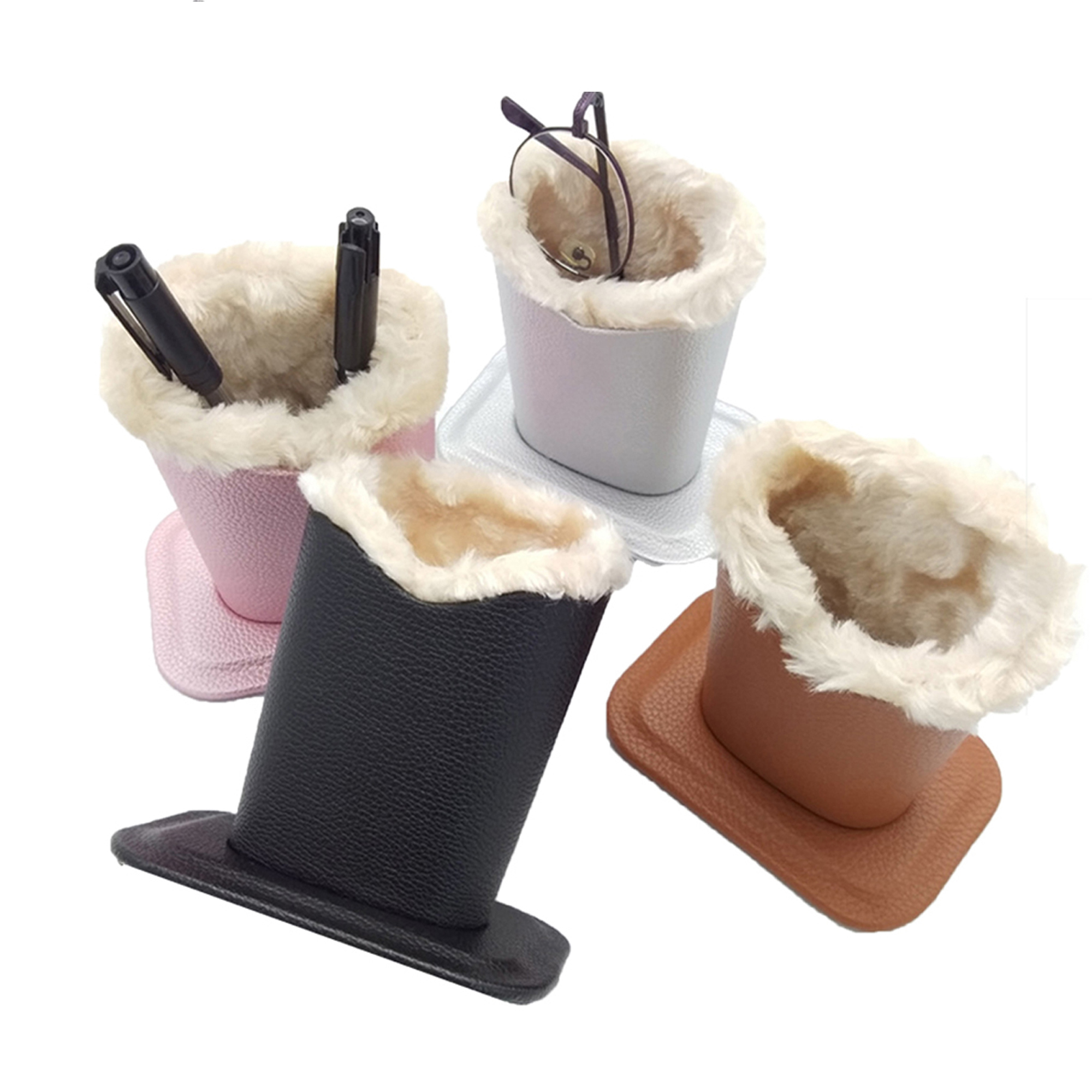 MOQ20 Customizable PU Glasses Display Storage Stand 3