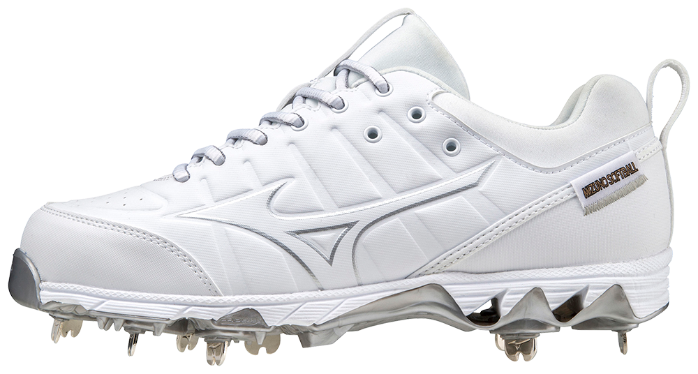 9-Spike Swift 7 Low Women's Metal Softball Cleat 79