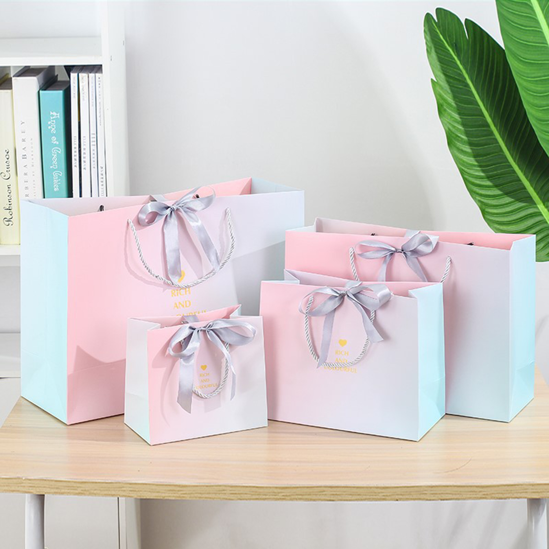 Matt Tote Gift Bags