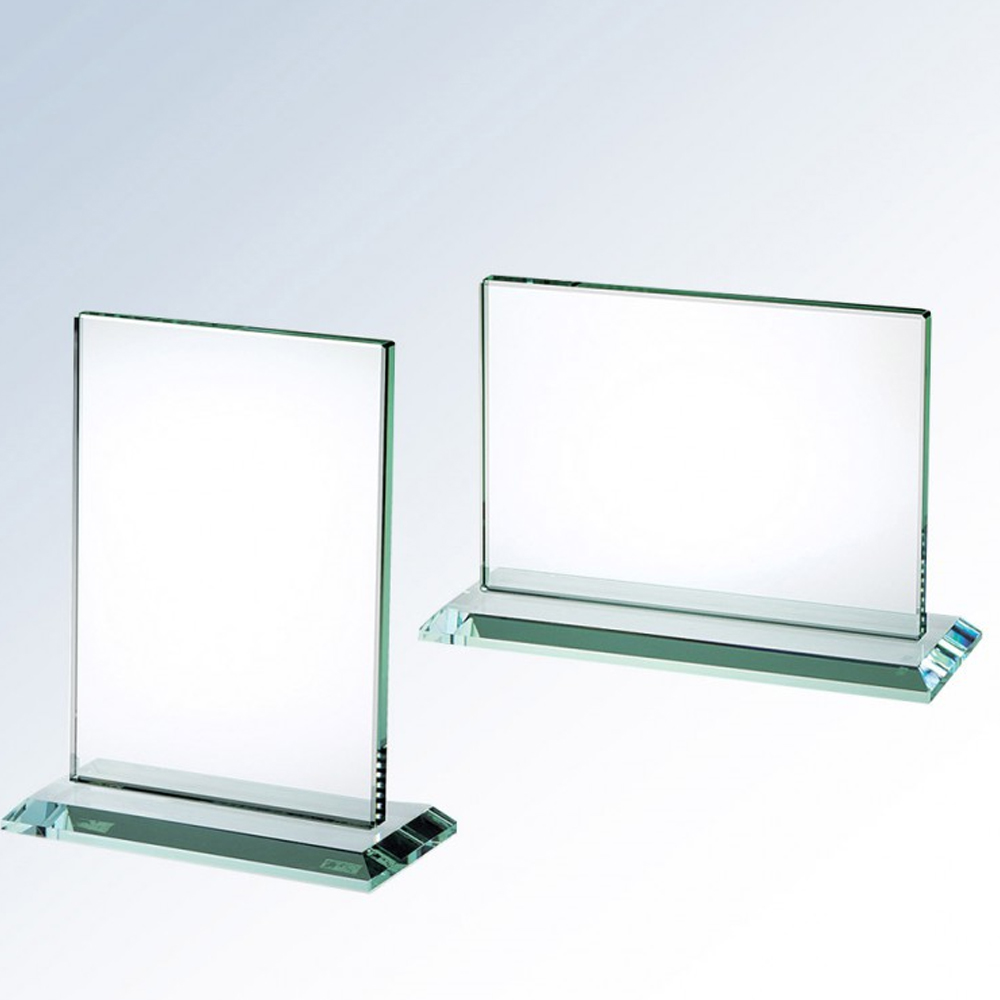 1/2" VERTICAL PLAQUE W/ BASE (LARGE)