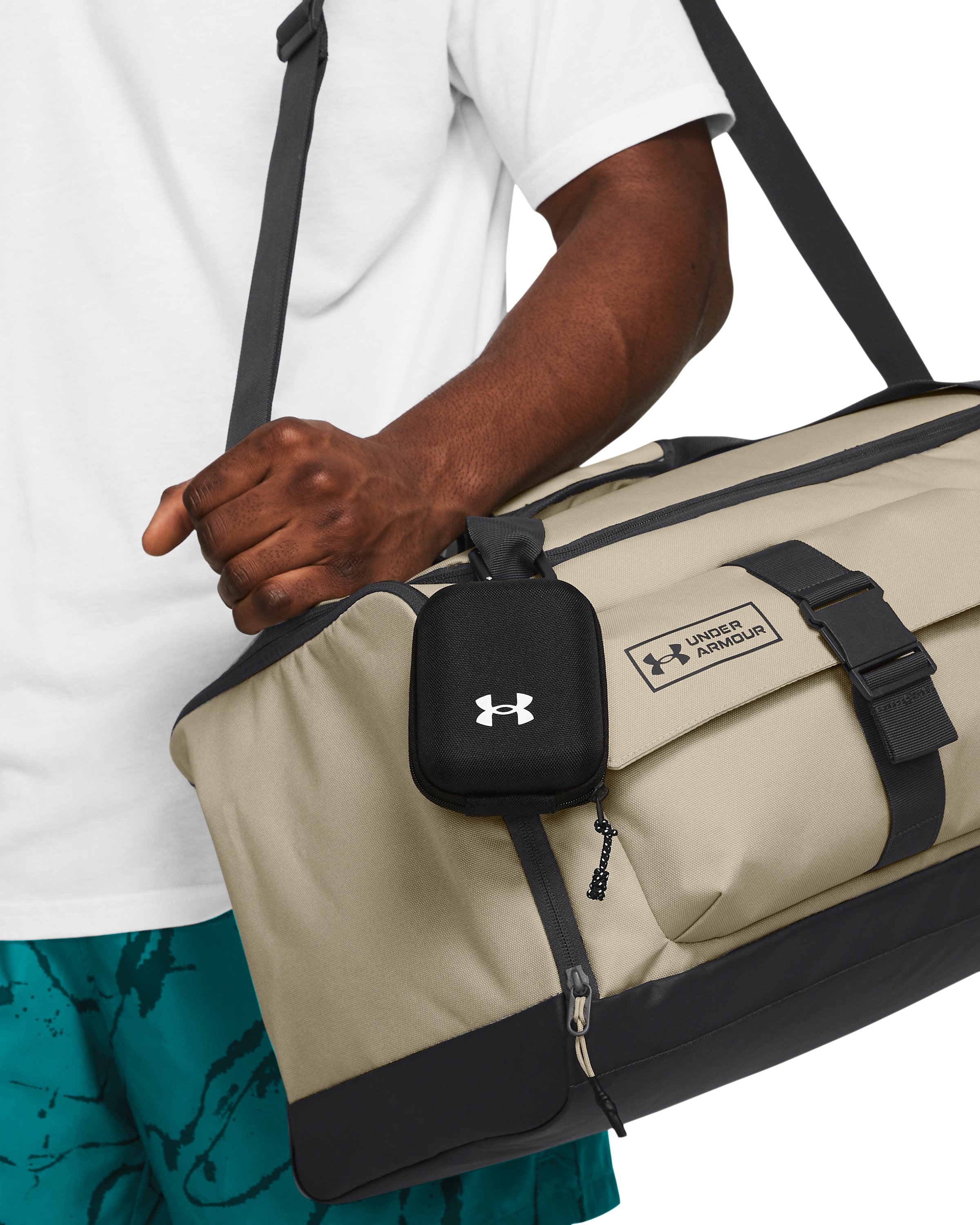 UA Contain Micro Case 49