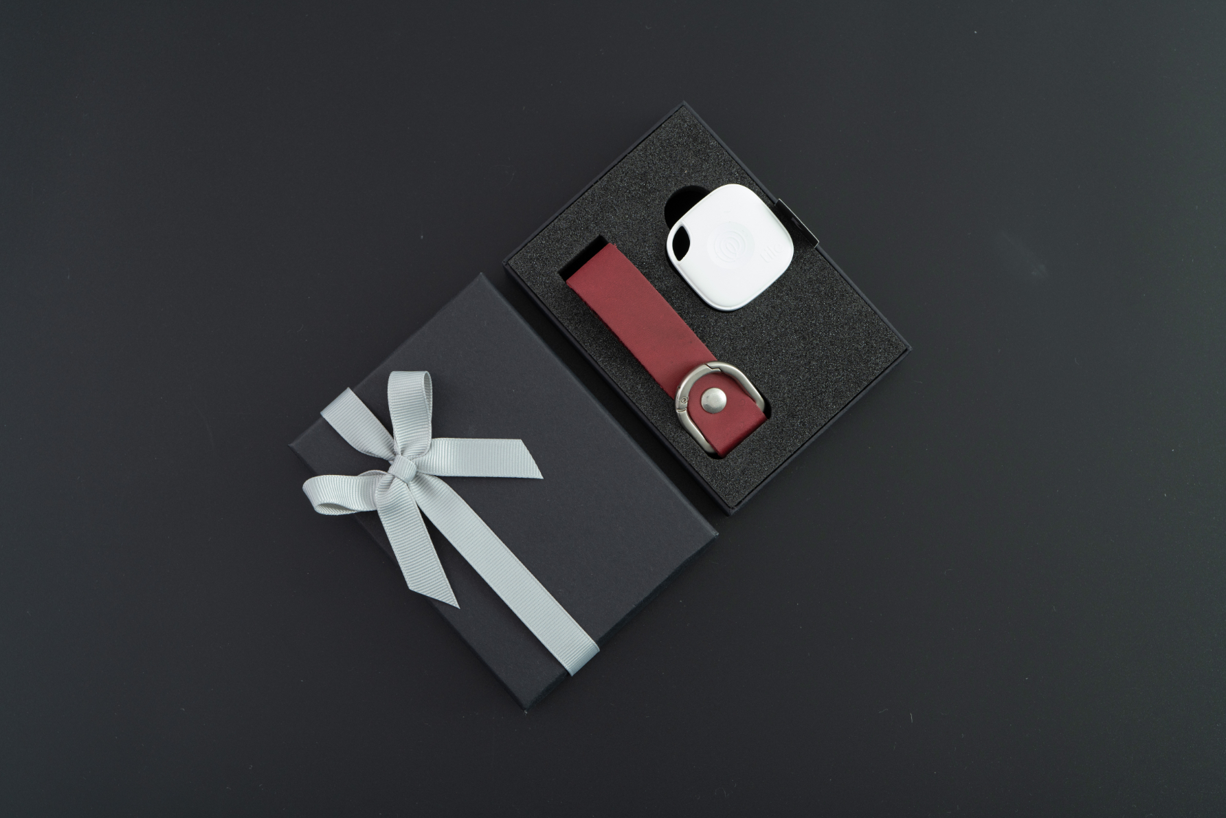 New Tile Mate with Full Grain Leather Key Fob 52