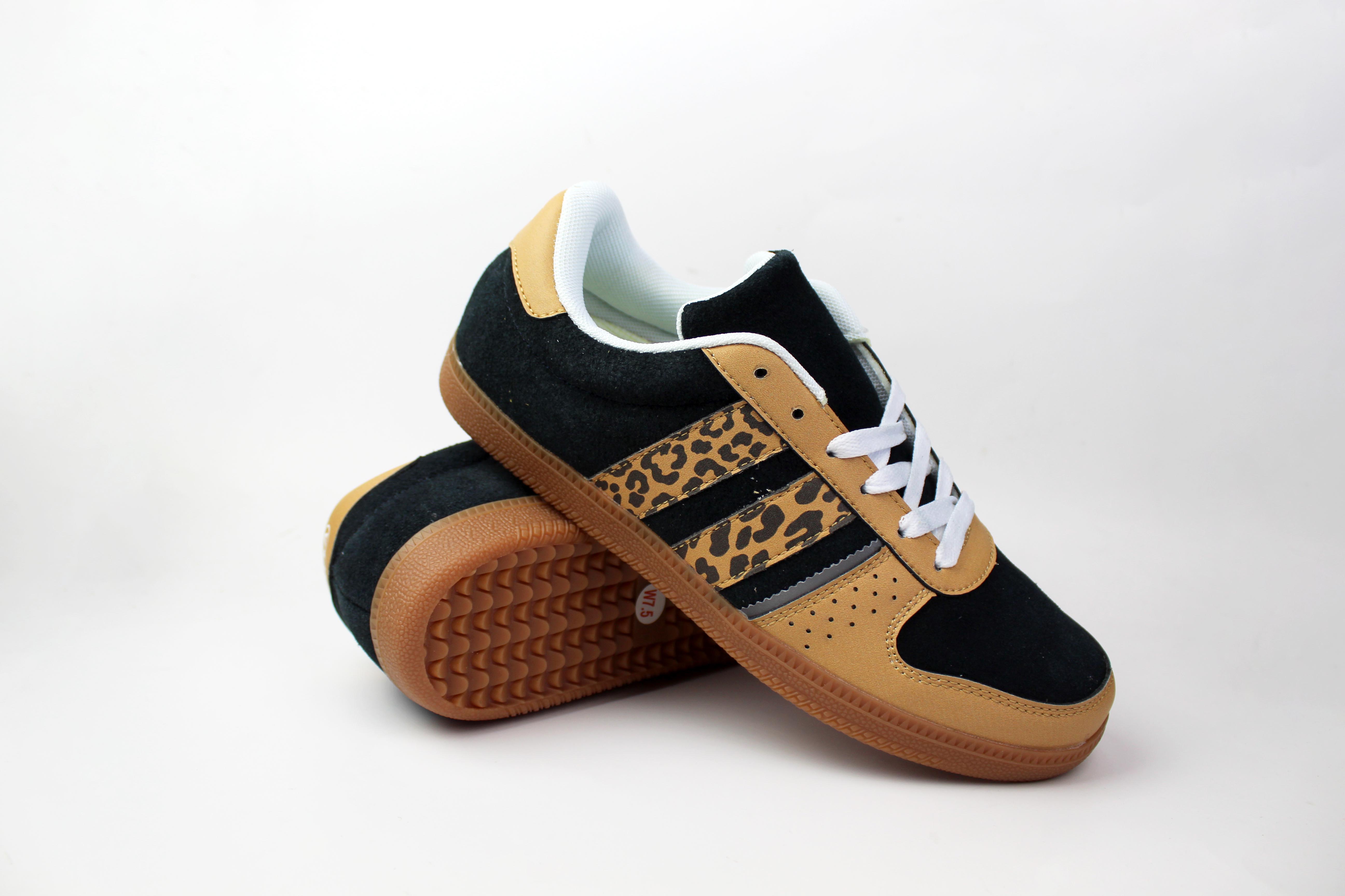The Chief Shoe 17