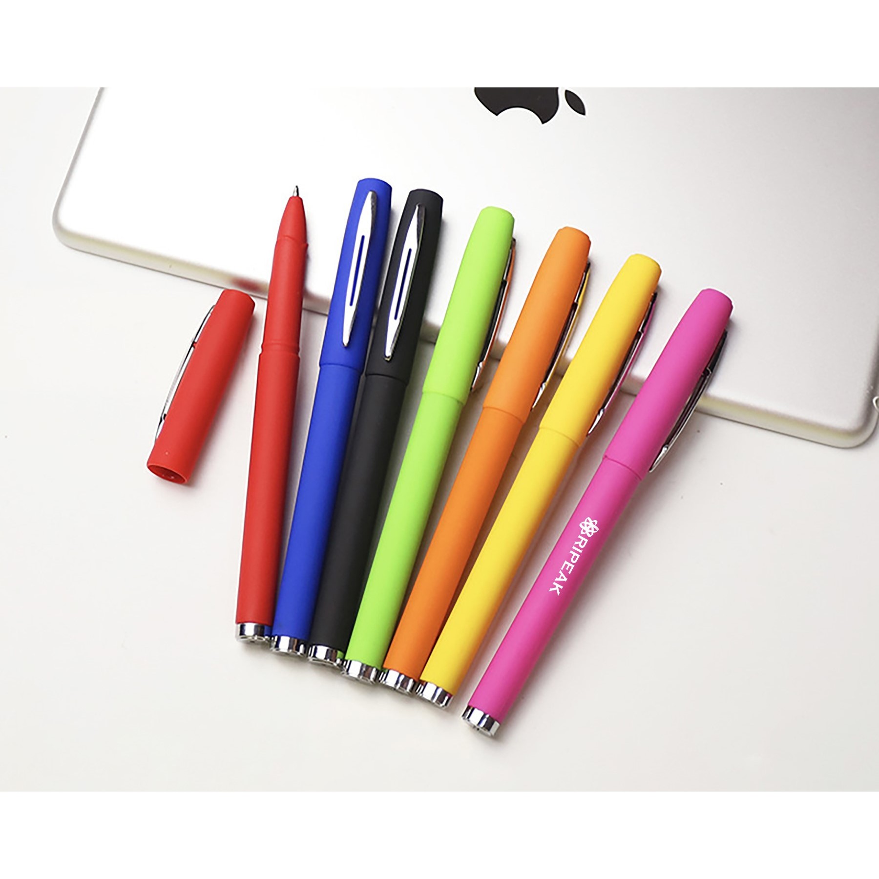 Plastic gel pen