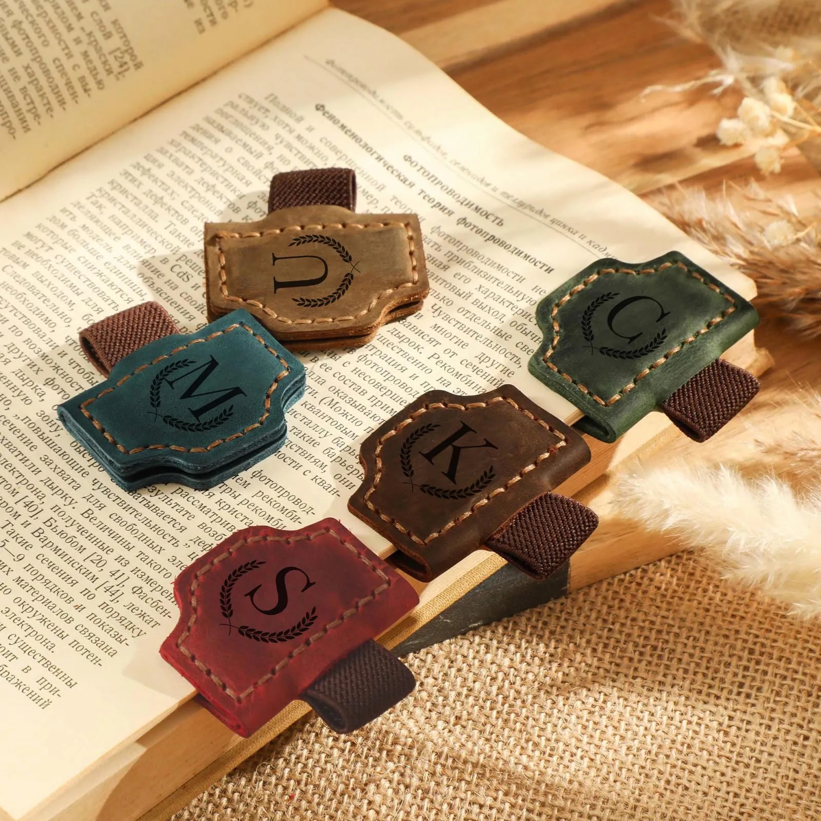 Magnetic Leather Bookmark with Pen Holder 22