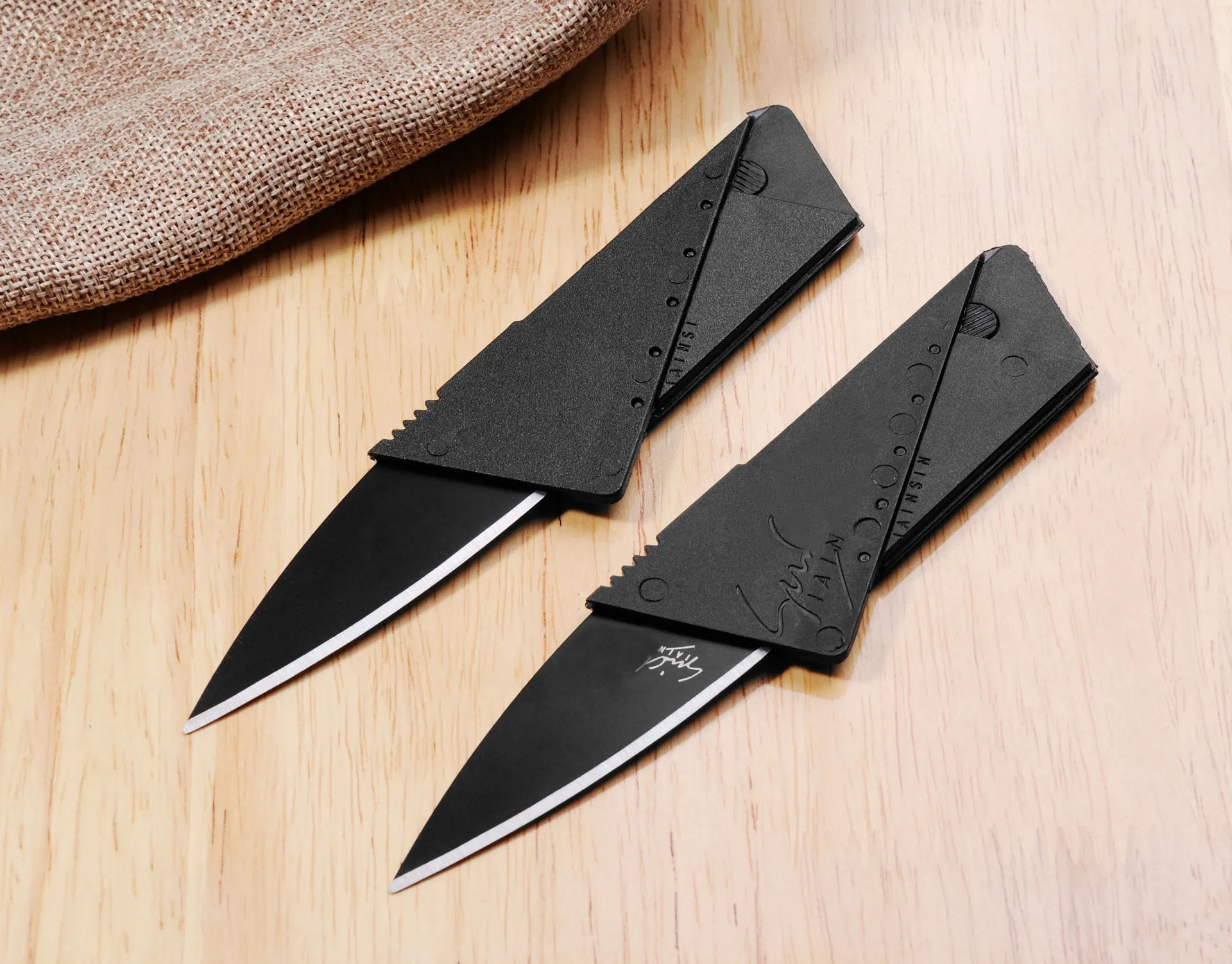 Wallet Card Folding Knife