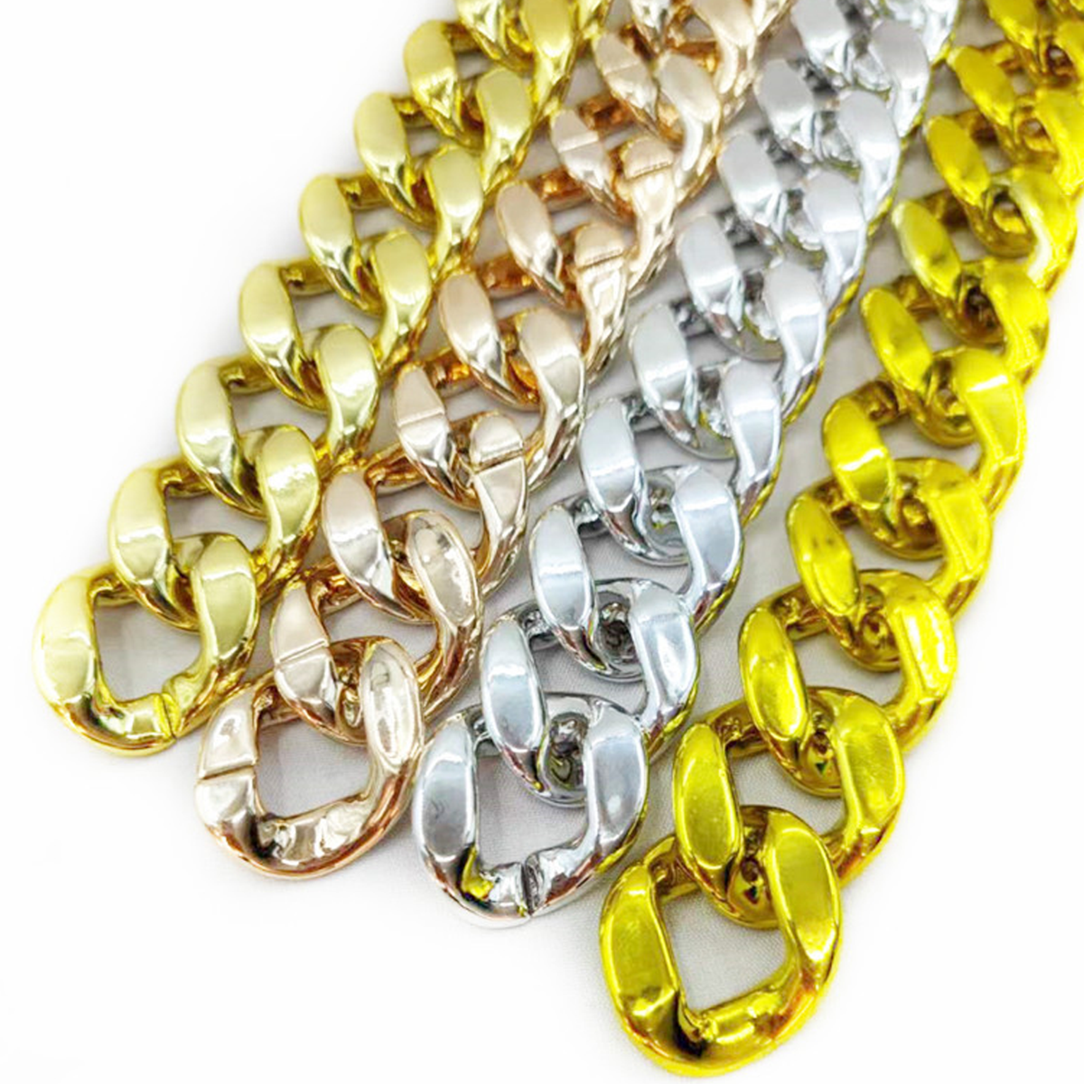 Team Spirit Necklace 3