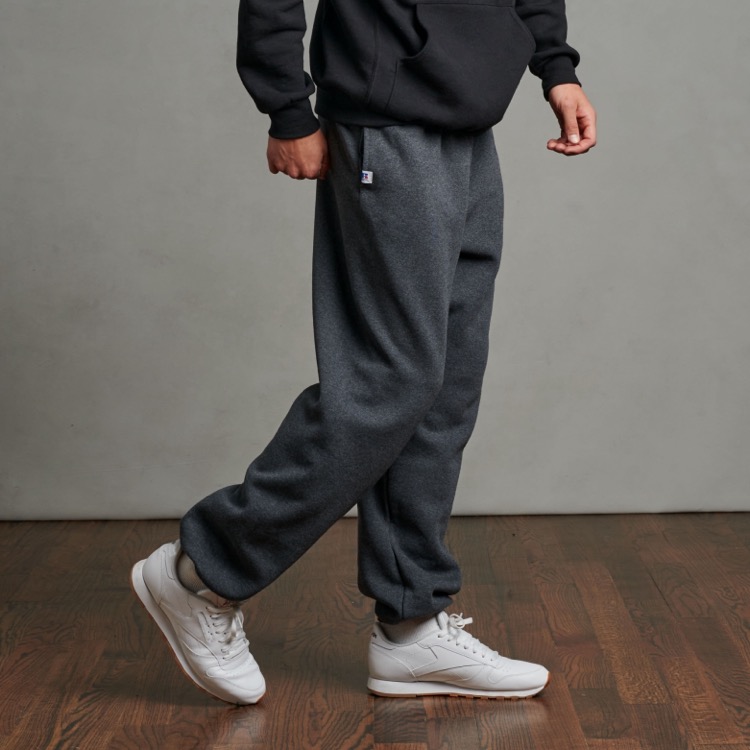 RUSSELL ATHLETIC DRI-POWER® Pocketed Closed-Bottom Sweatpant 26