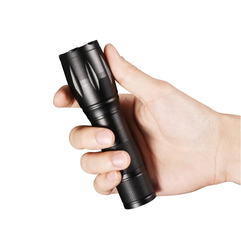 Retractable Zoom Flashlight With Lithium Battery