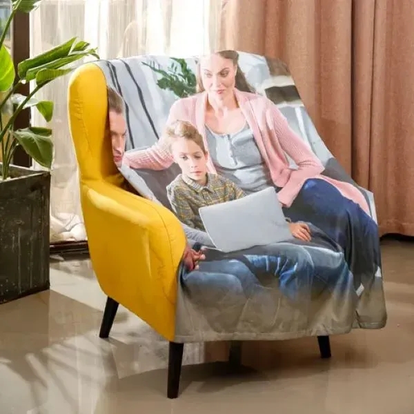 Fleece Blanket Polyester Fleece for employee onboarding gifts
