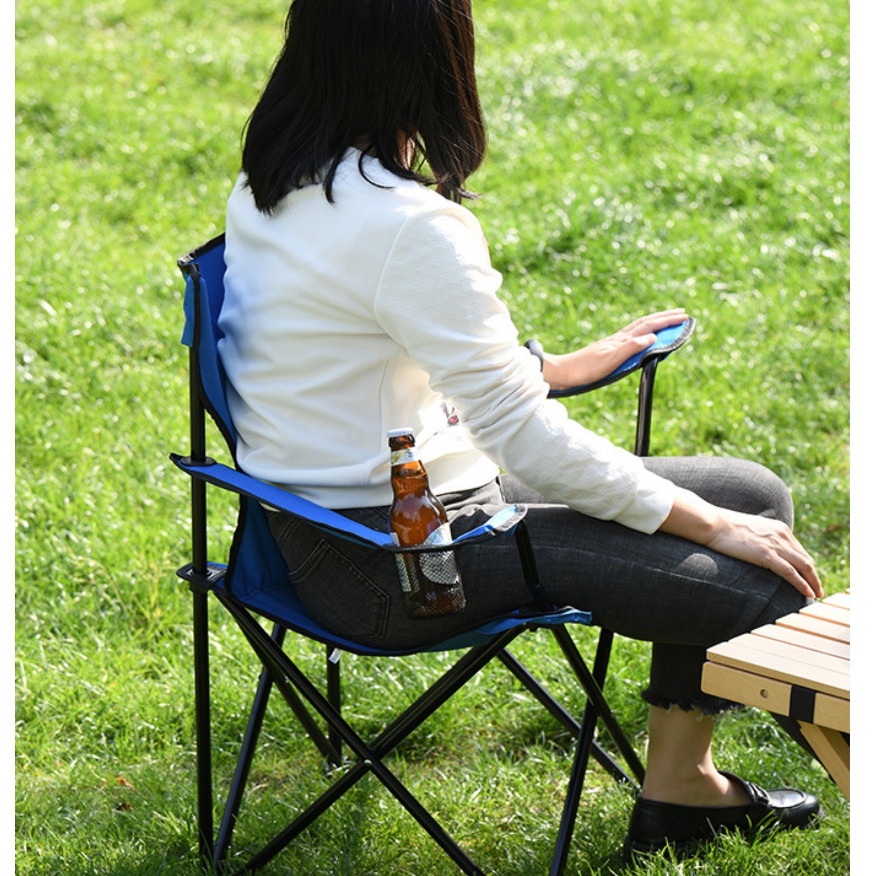 Folding Chairs With Outdoor Armrests 18